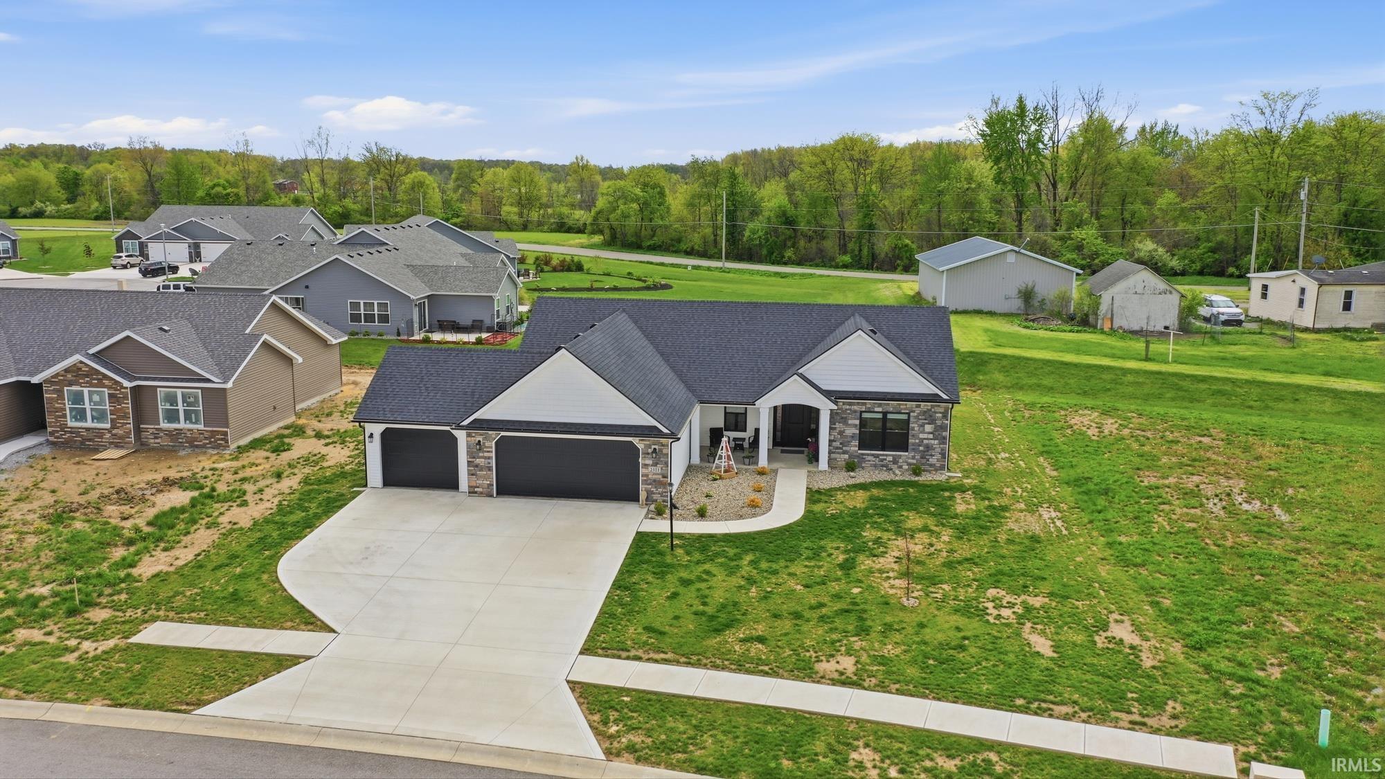 Homes for sale in Auburn, IN | 2313 Chandler Wy, Auburn, IN 46706 | MLS# 202615970