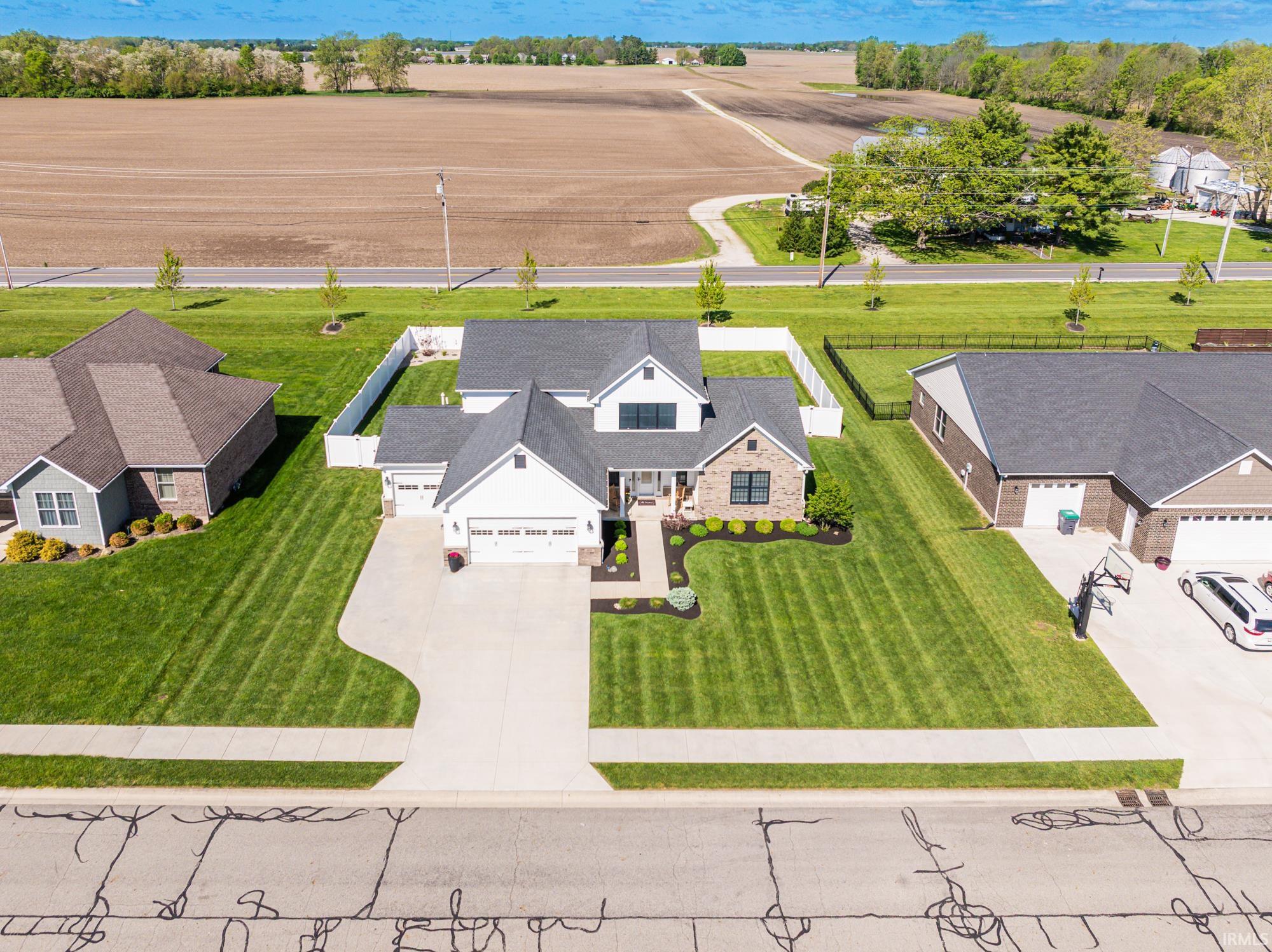 Homes for sale in Yorktown, IN | 805 N Wild Pine Dr, Yorktown, IN 47396 | MLS# 202616064
