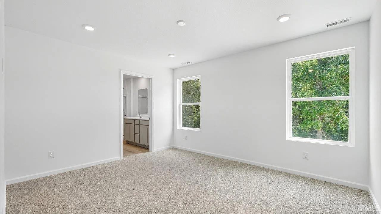 Photo 17 of 1461 Greencastle Drive