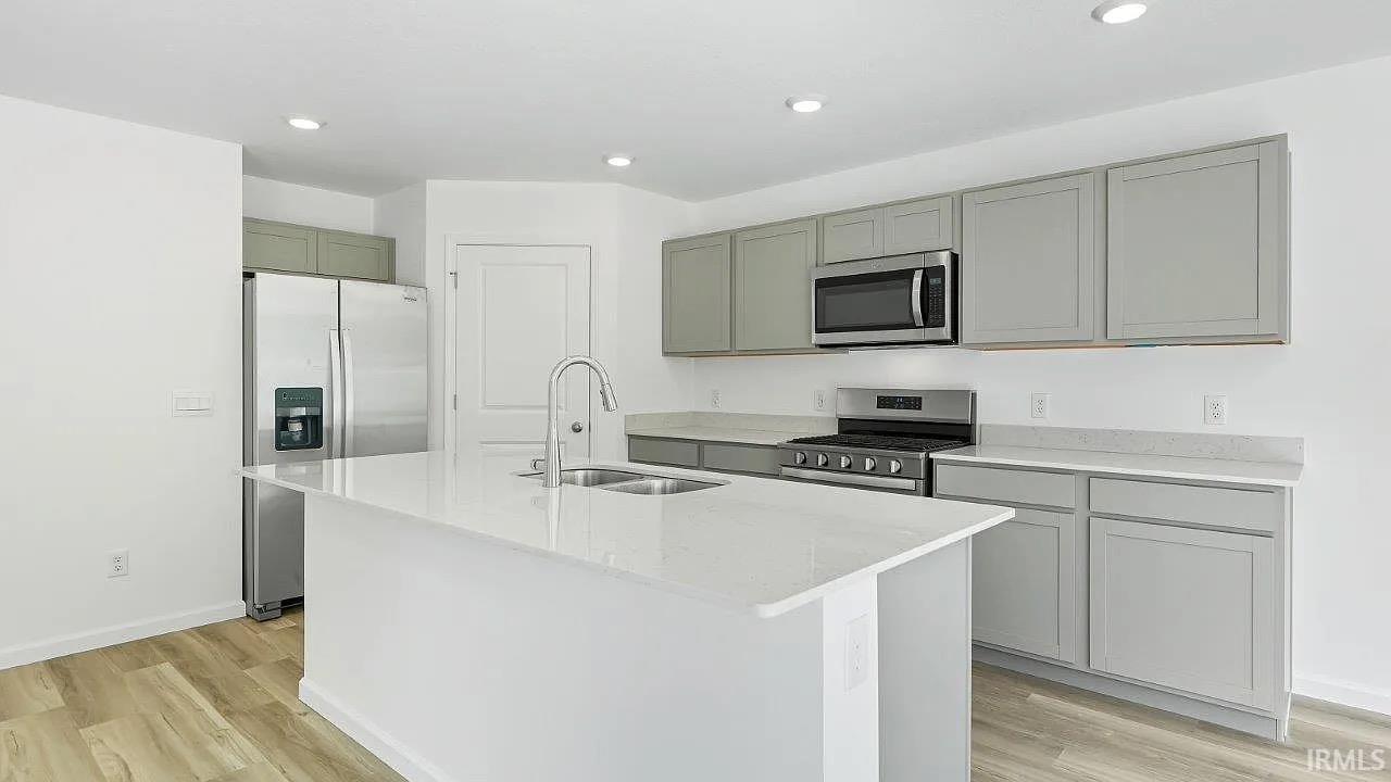 Photo 5 of 1461 Greencastle Drive