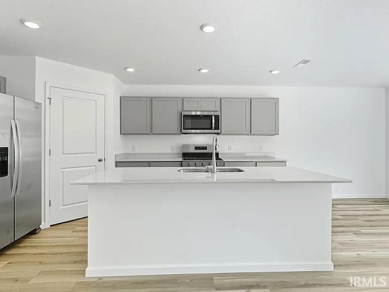 Photo 6 of 1461 Greencastle Drive