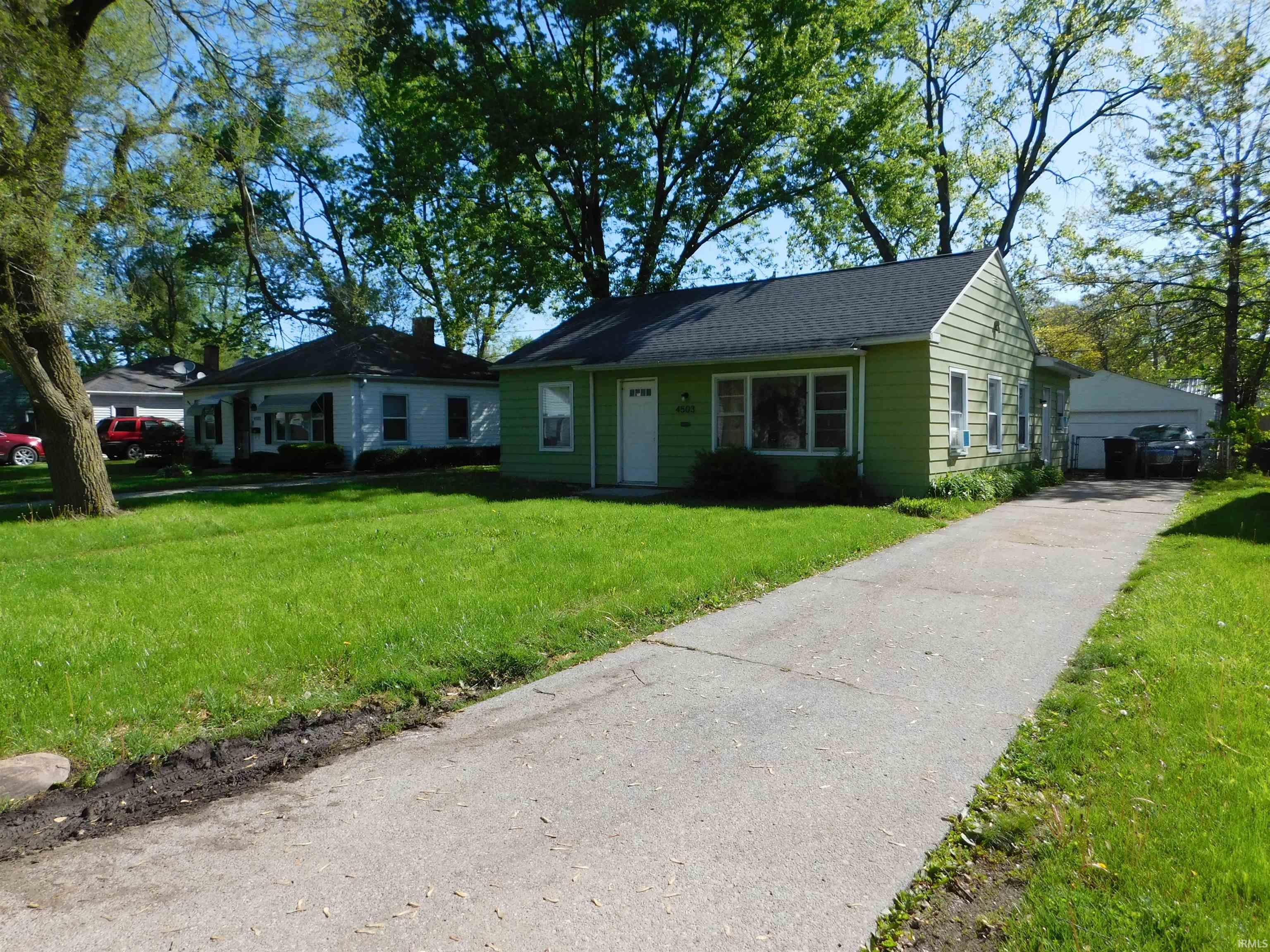 Photo 16 of 4503 Standish Drive