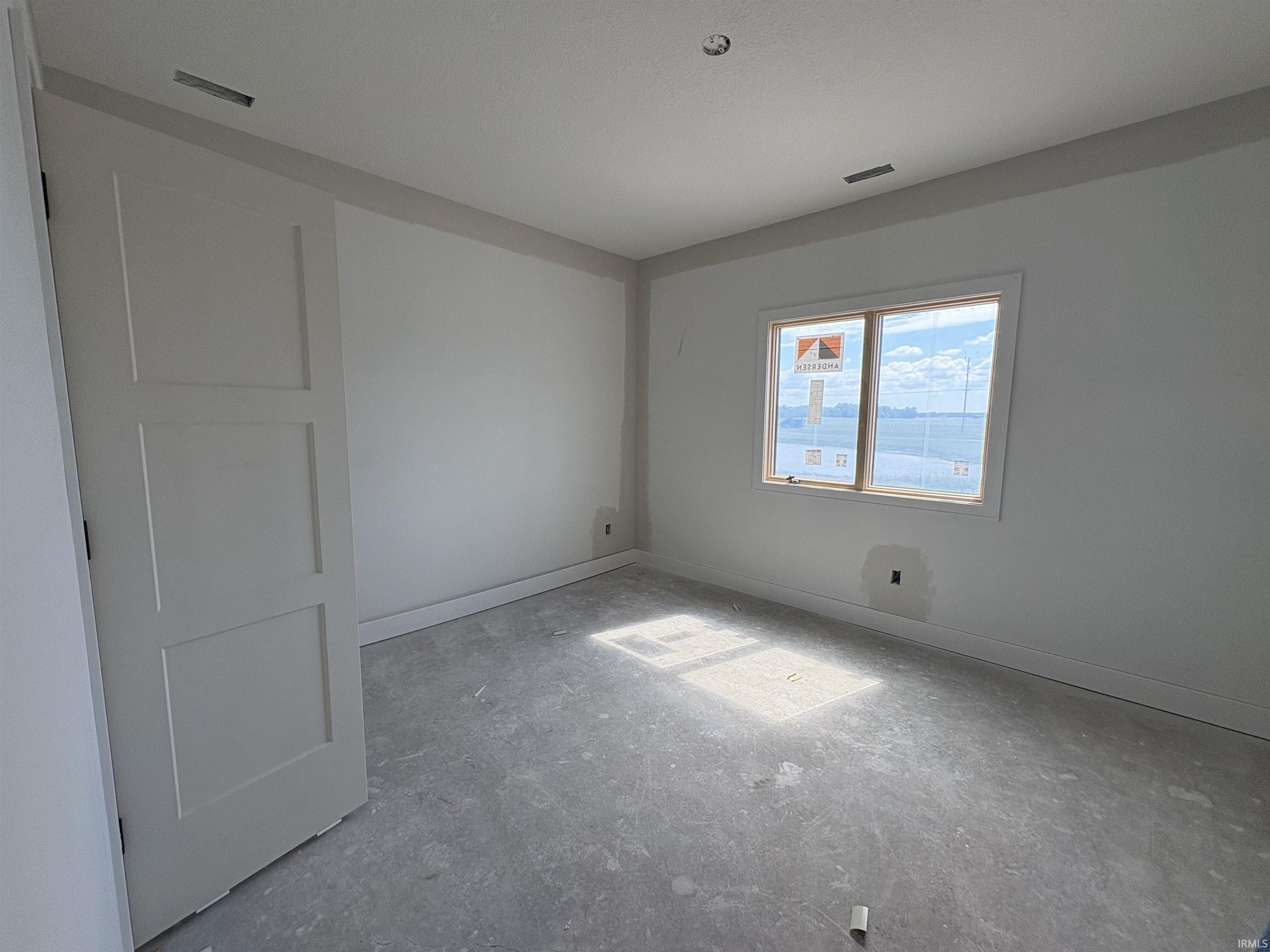 Photo 11 of 2220 Golfview Drive