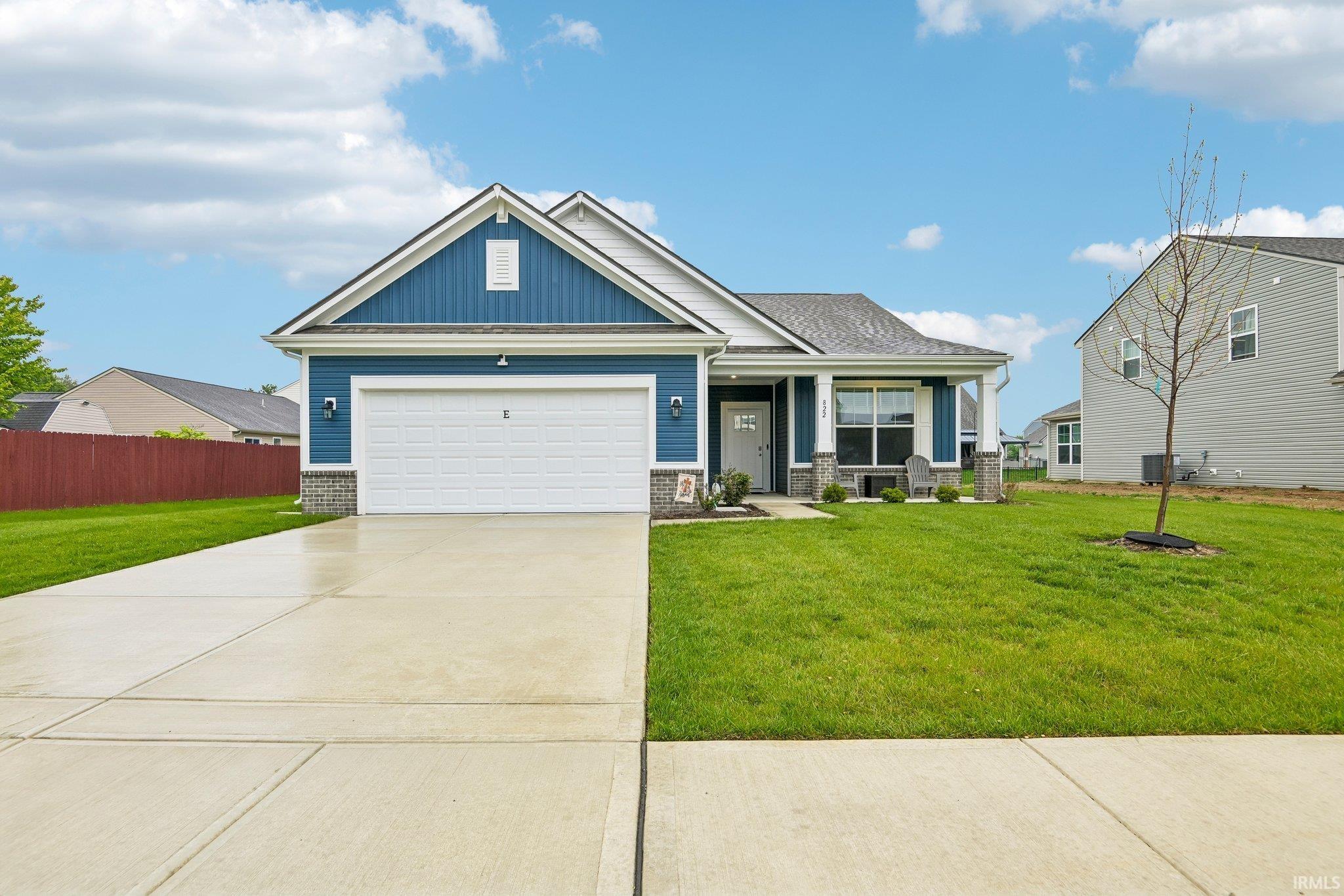 Photo of 822 Lando Creek Drive, Kokomo, IN 46902