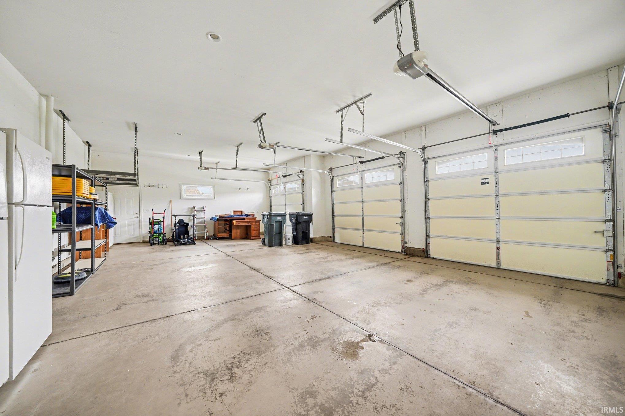 3 Car Garage