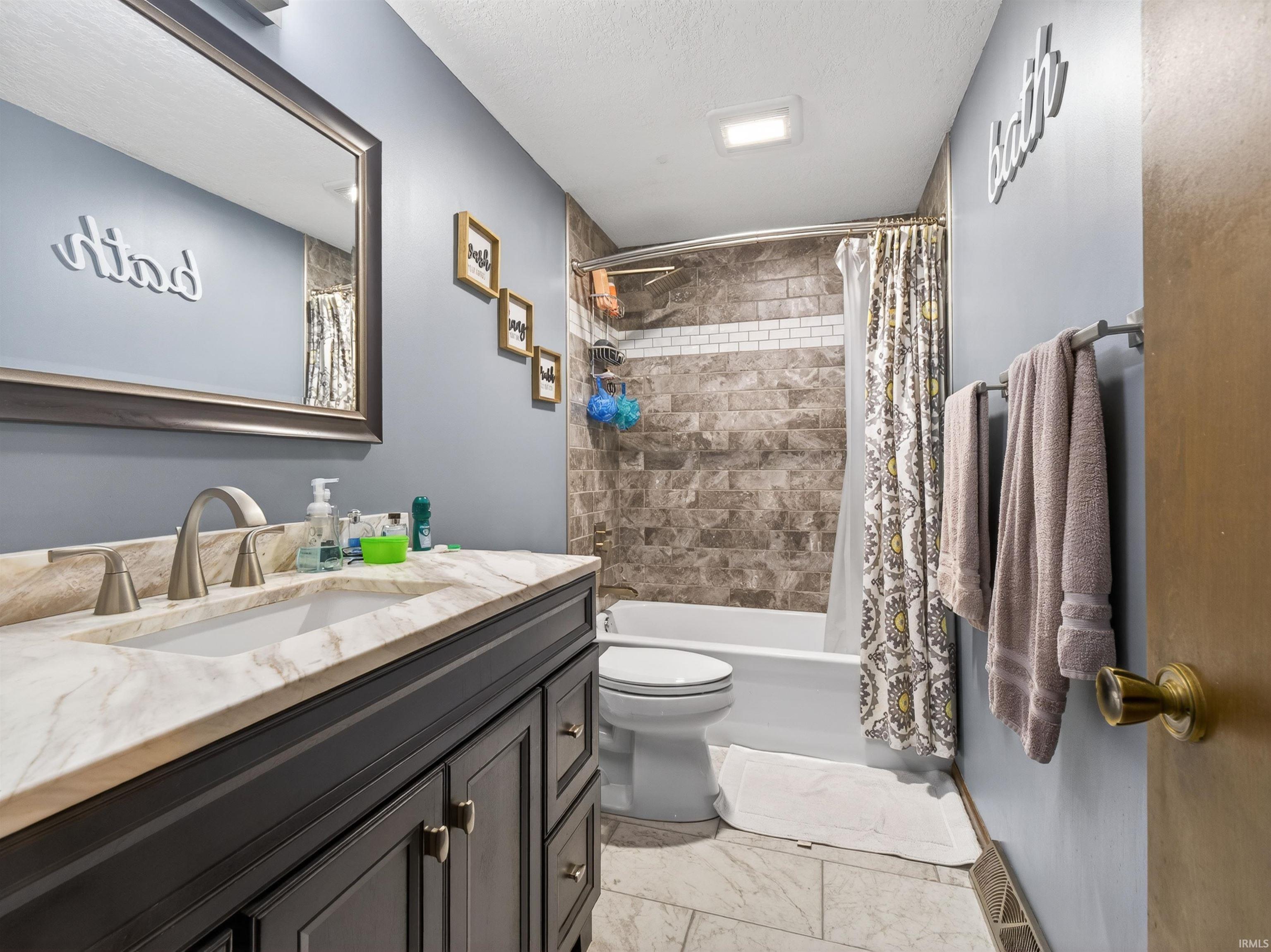 Photo 19 of 4818 Collbran Drive