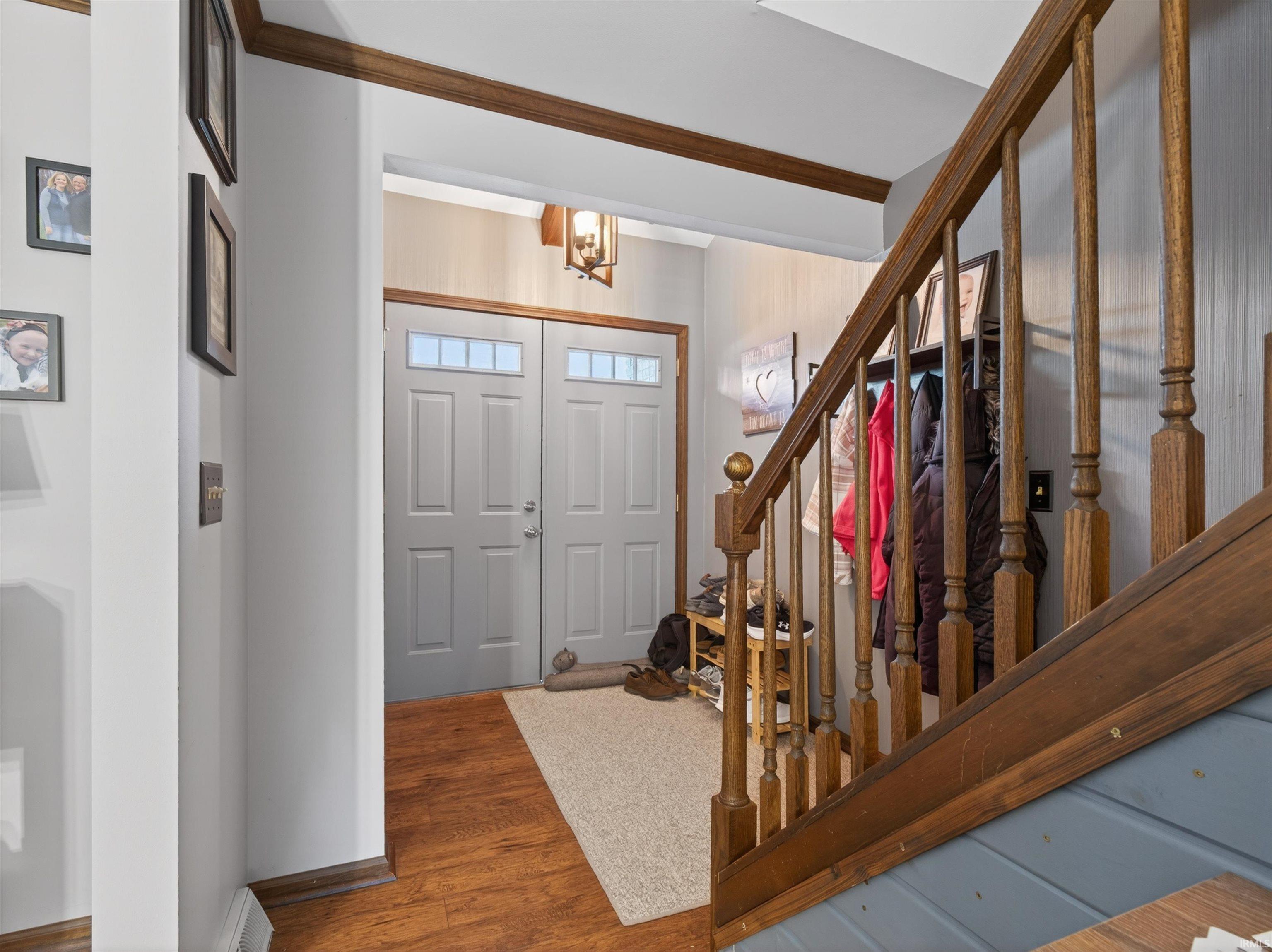 Photo 2 of 4818 Collbran Drive