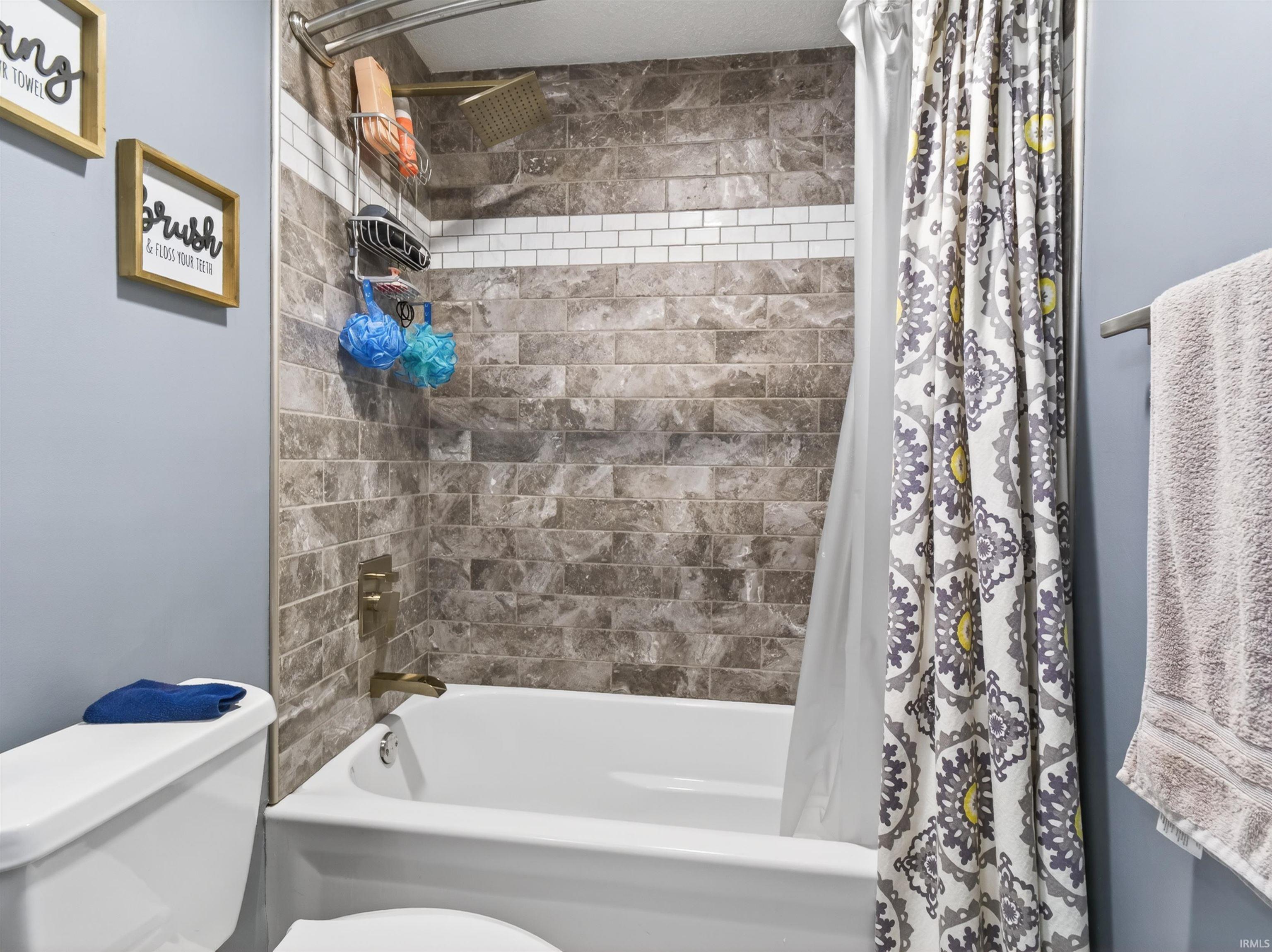 Photo 20 of 4818 Collbran Drive