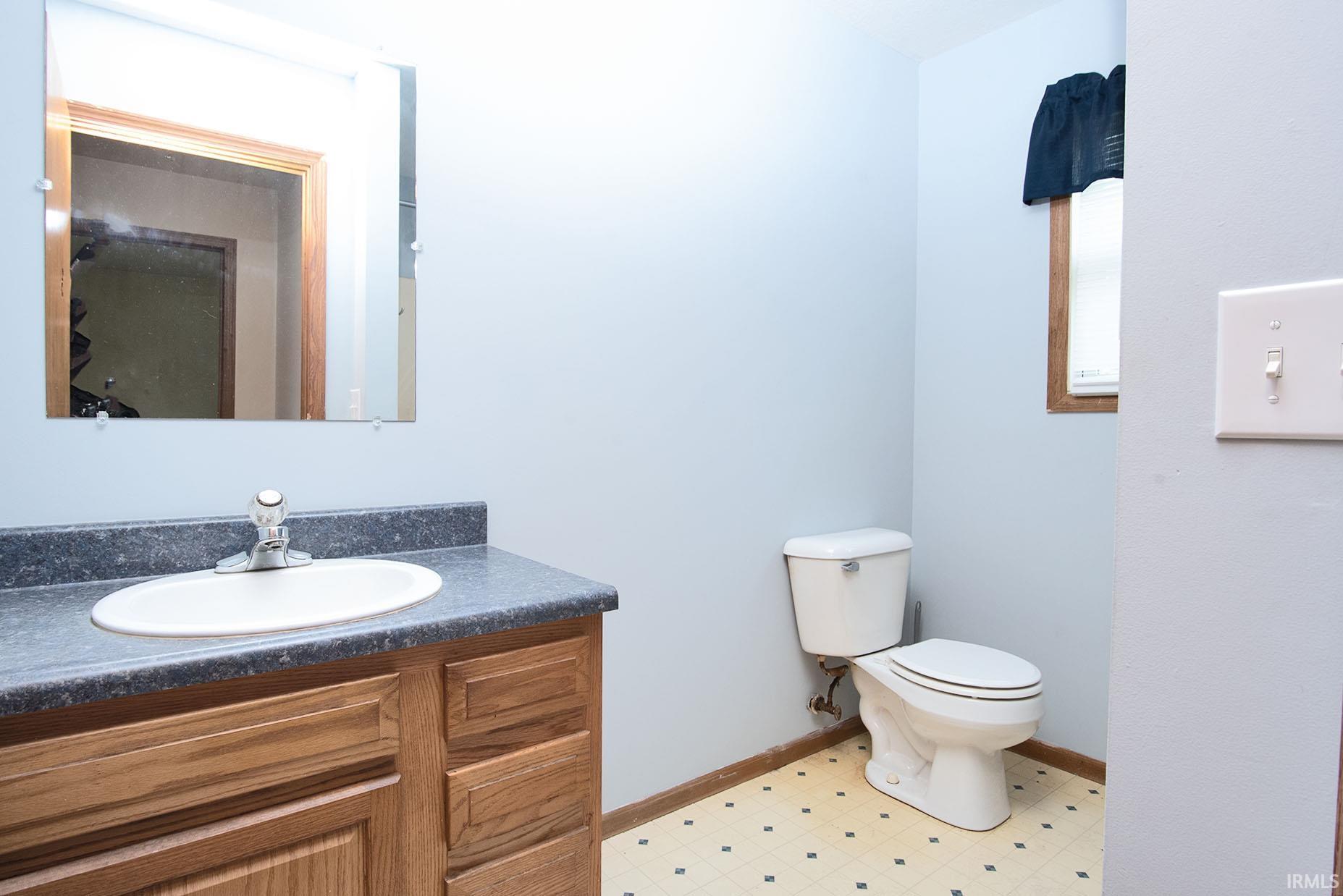 Photo 9 of 3724 E Sherwood Terrace
