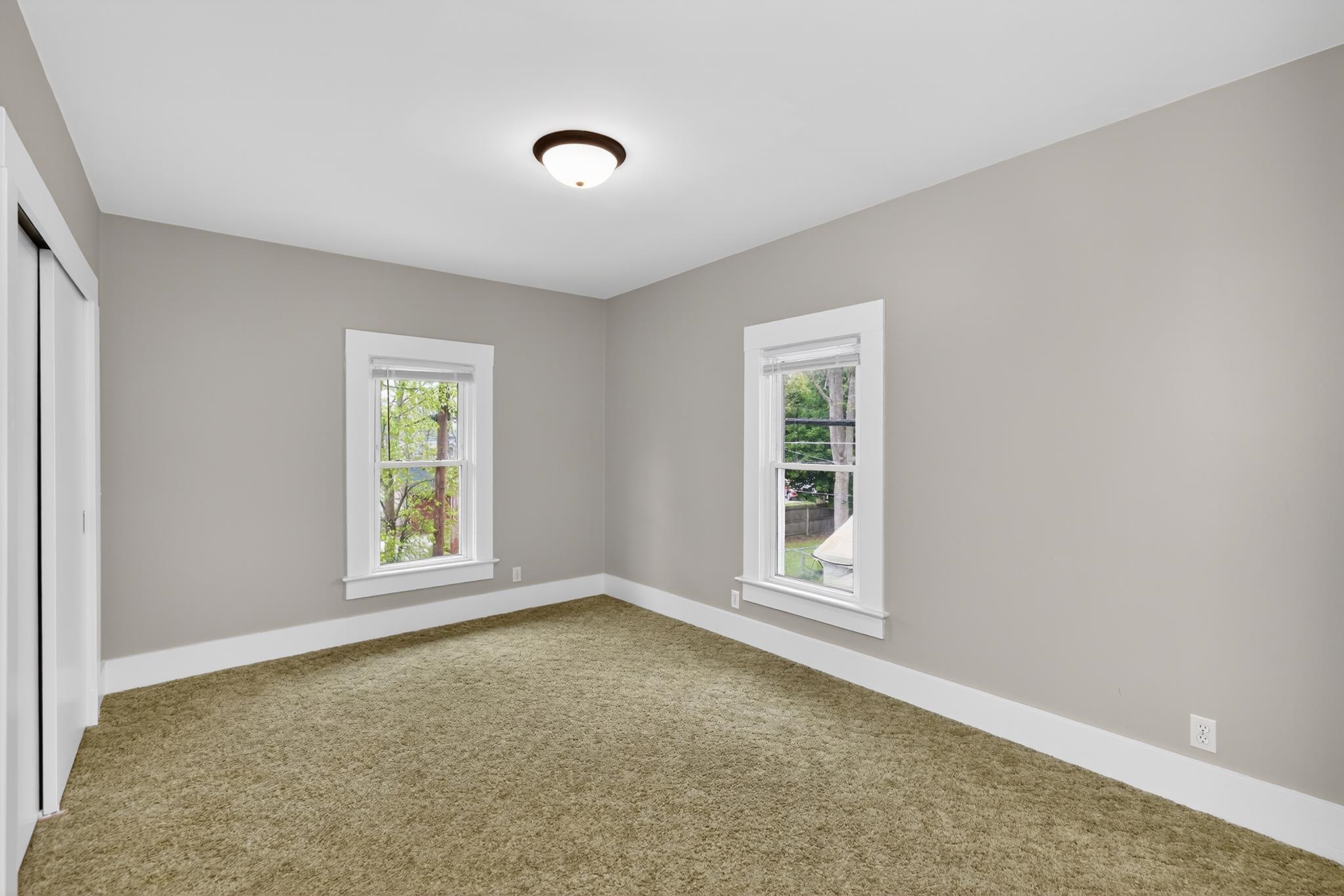 Photo 15 of 312 E Plymouth Avenue