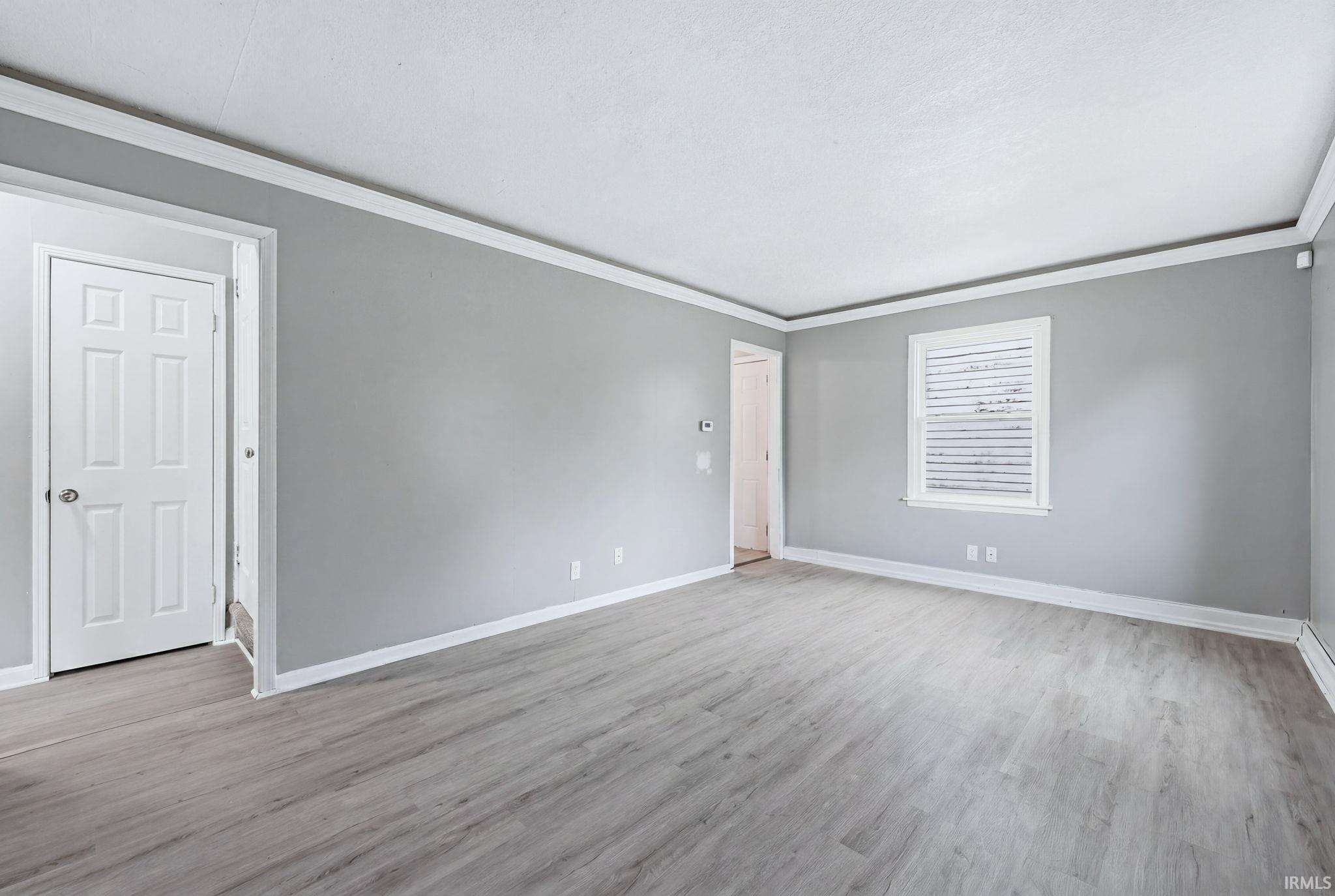 Photo 3 of 4405 Plaza Drive