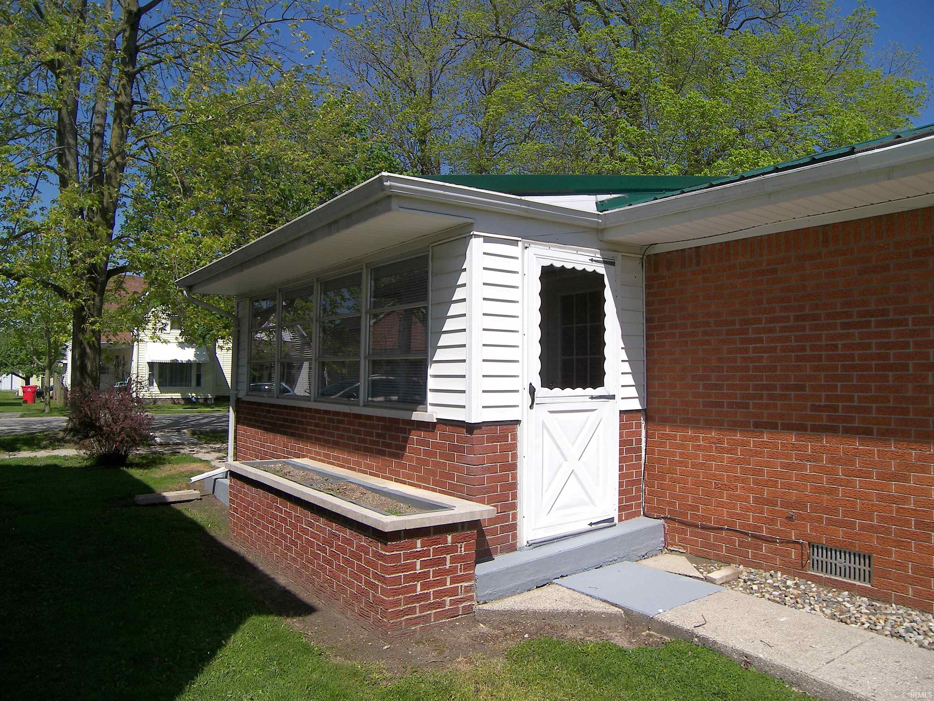 Photo 7 of 210 N Tucker Street