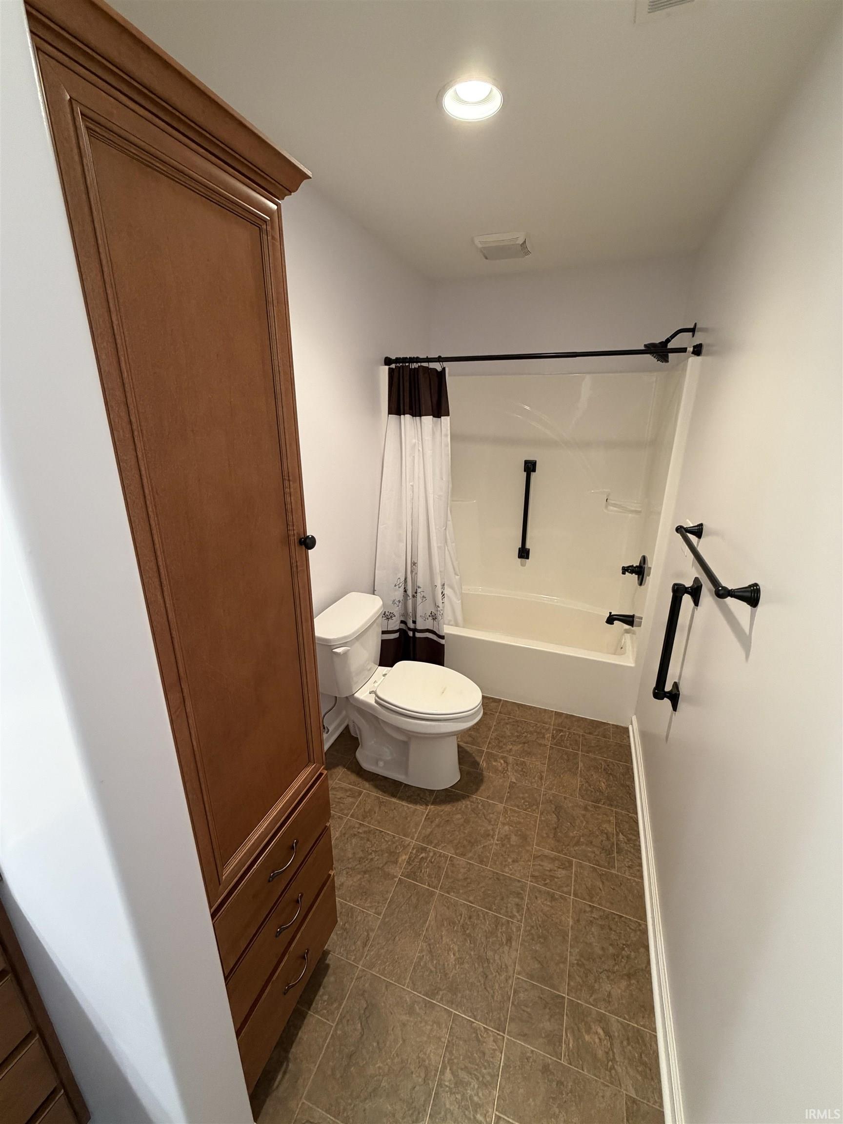 Photo 19 of 1703 Krebs Court