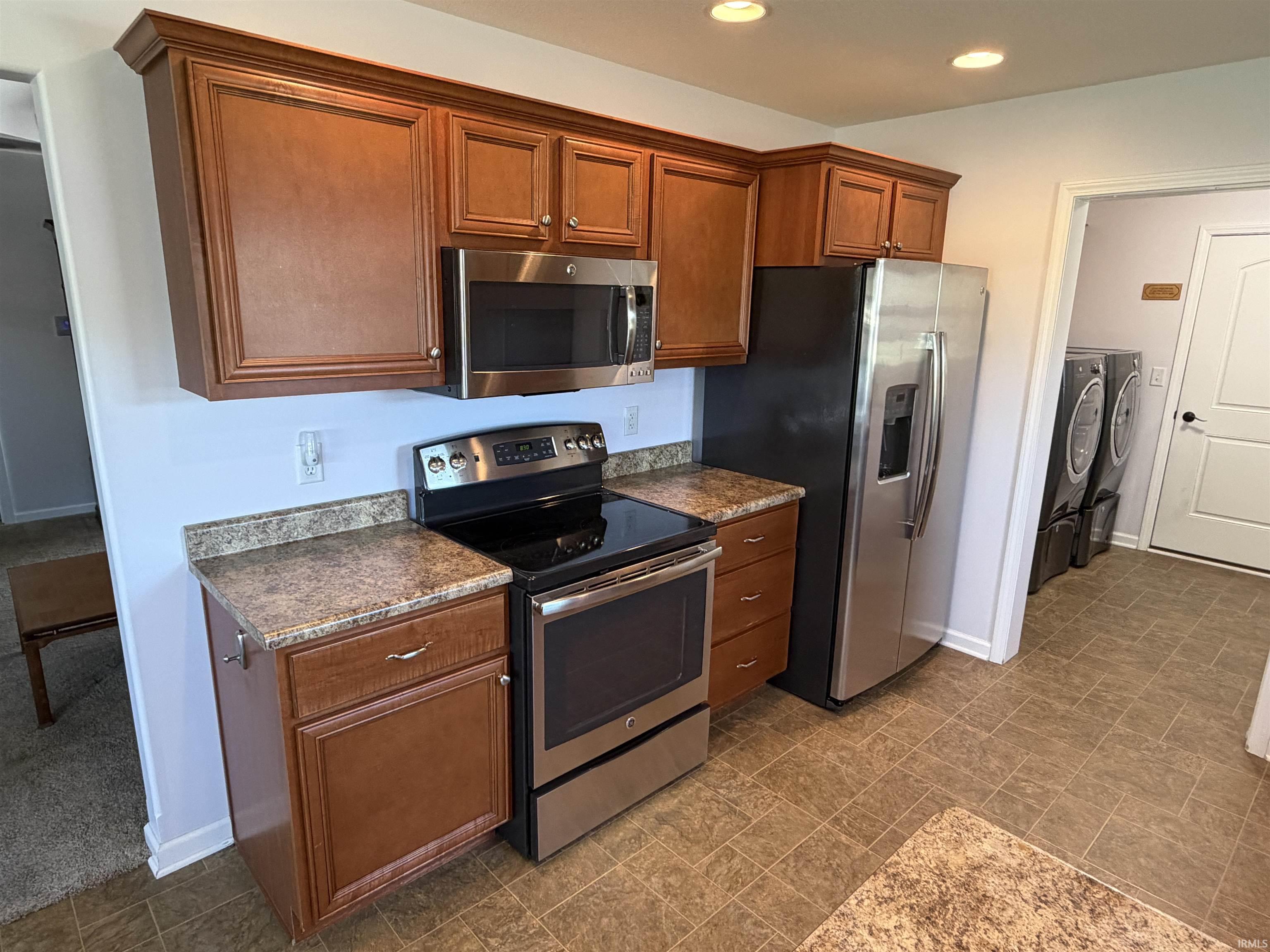 Photo 8 of 1703 Krebs Court
