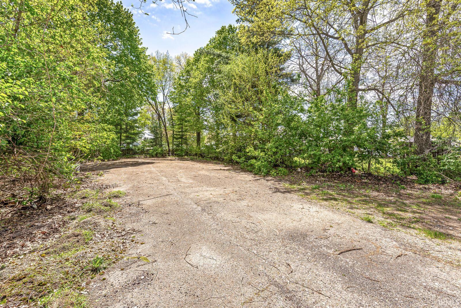 Photo 34 of 1505 W Beardsley Avenue