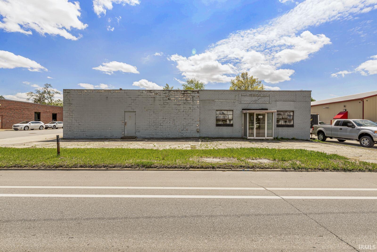 Photo 7 of 1505 W Beardsley Avenue