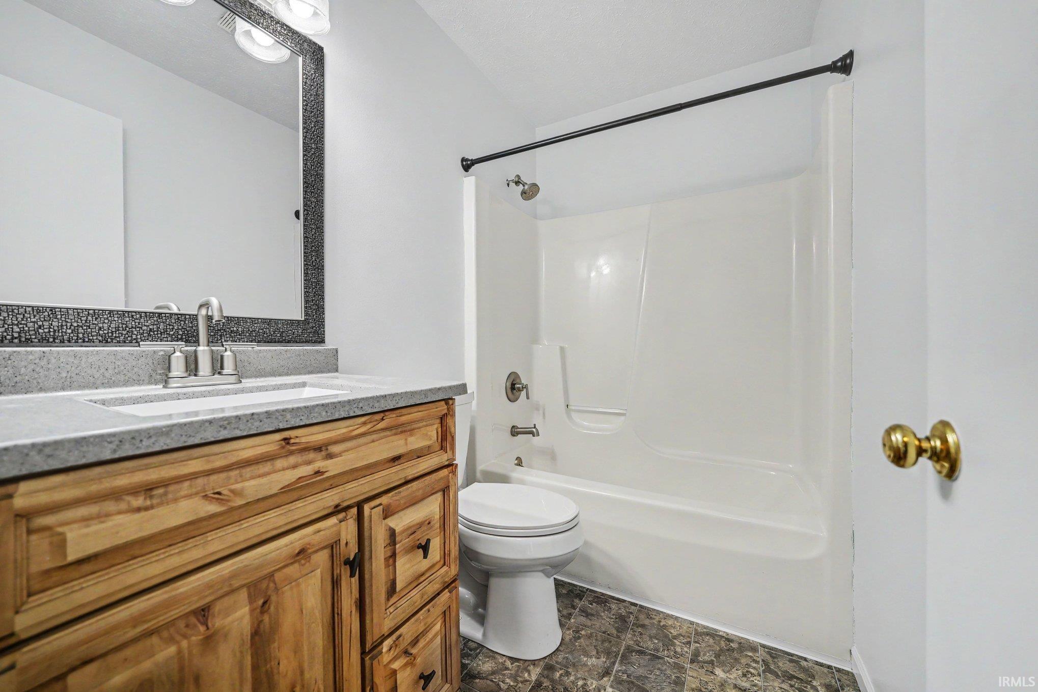Photo 9 of 17612 Bramblewood Drive