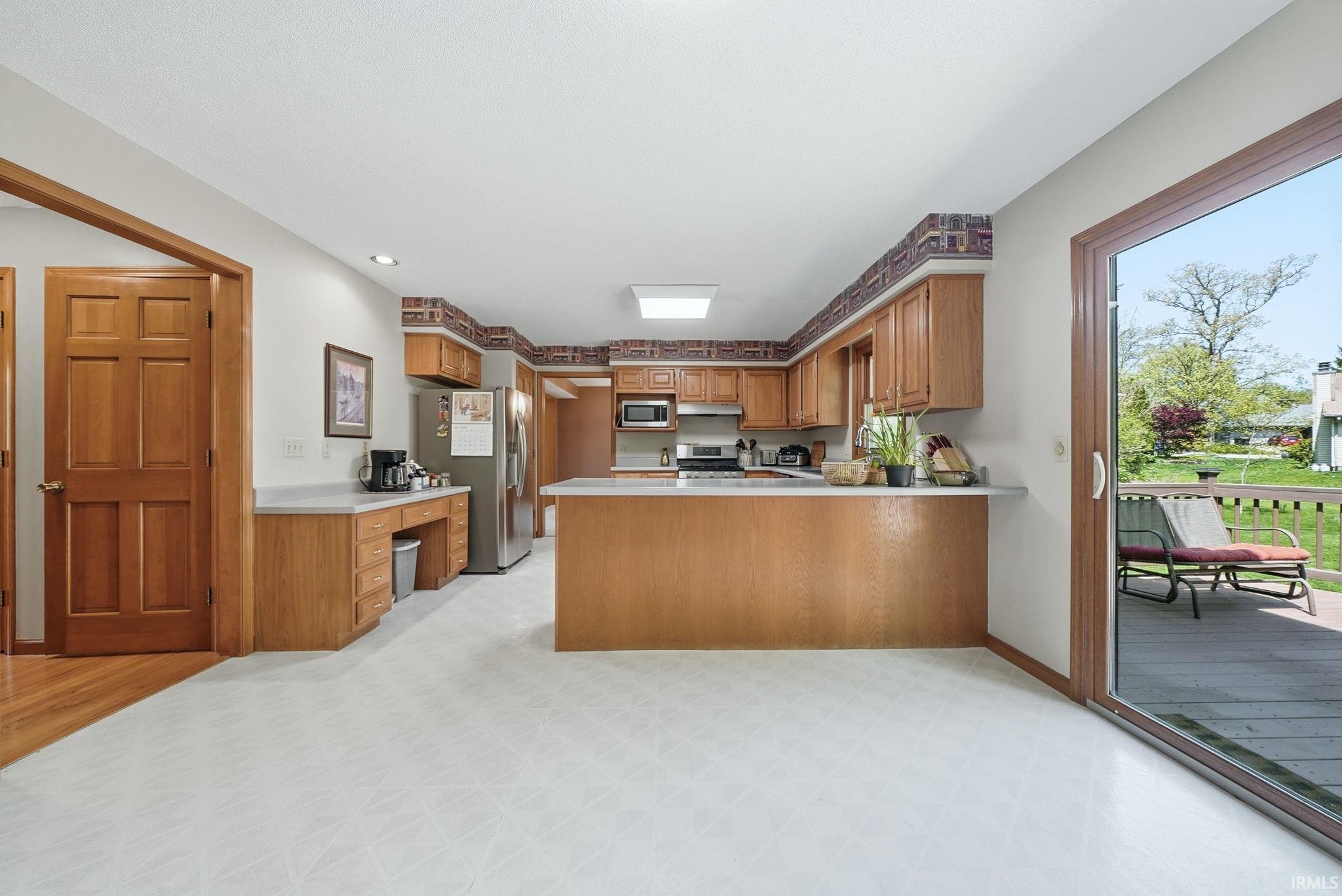 Photo 12 of 9216 Eagle Creek Court