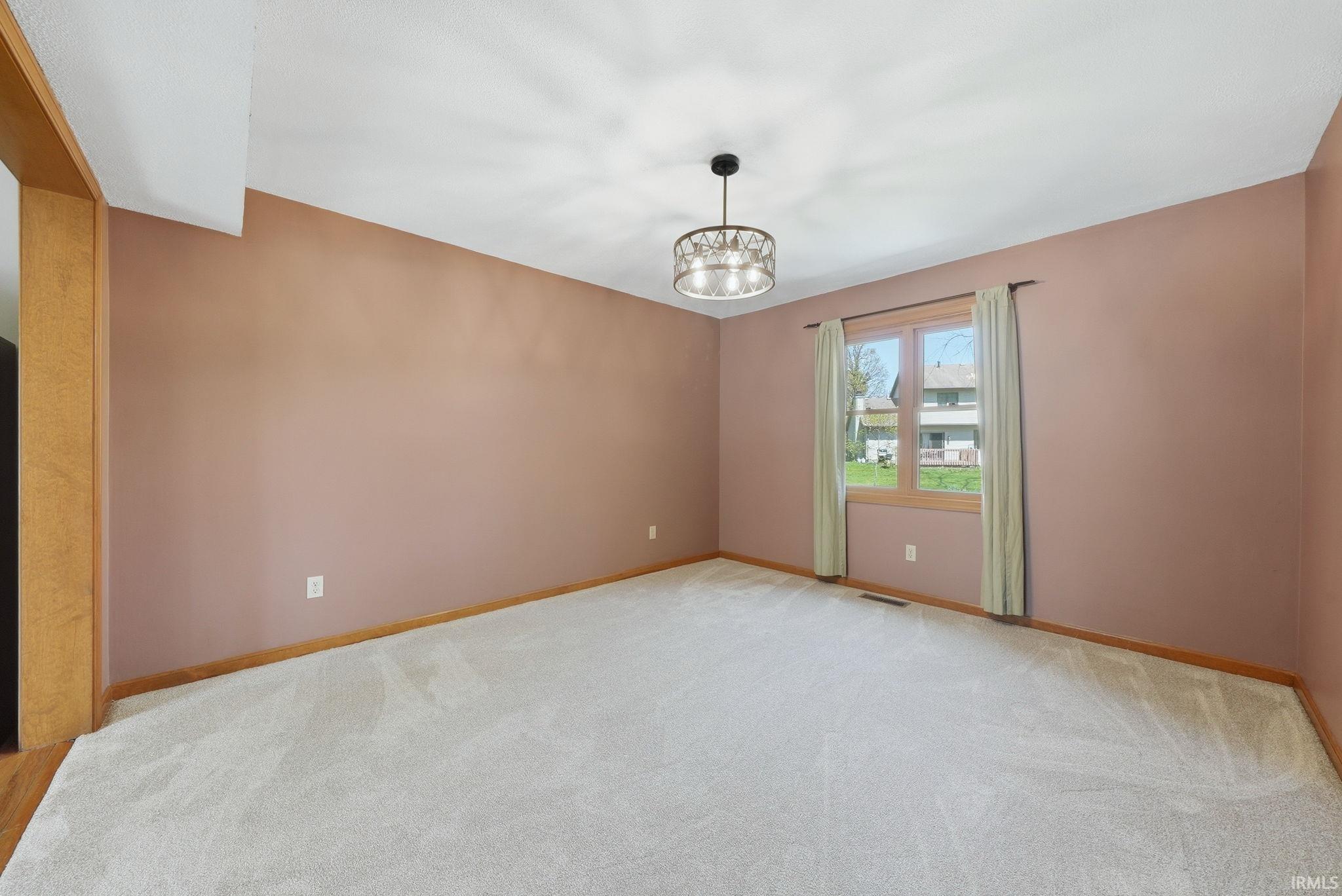 Photo 8 of 9216 Eagle Creek Court