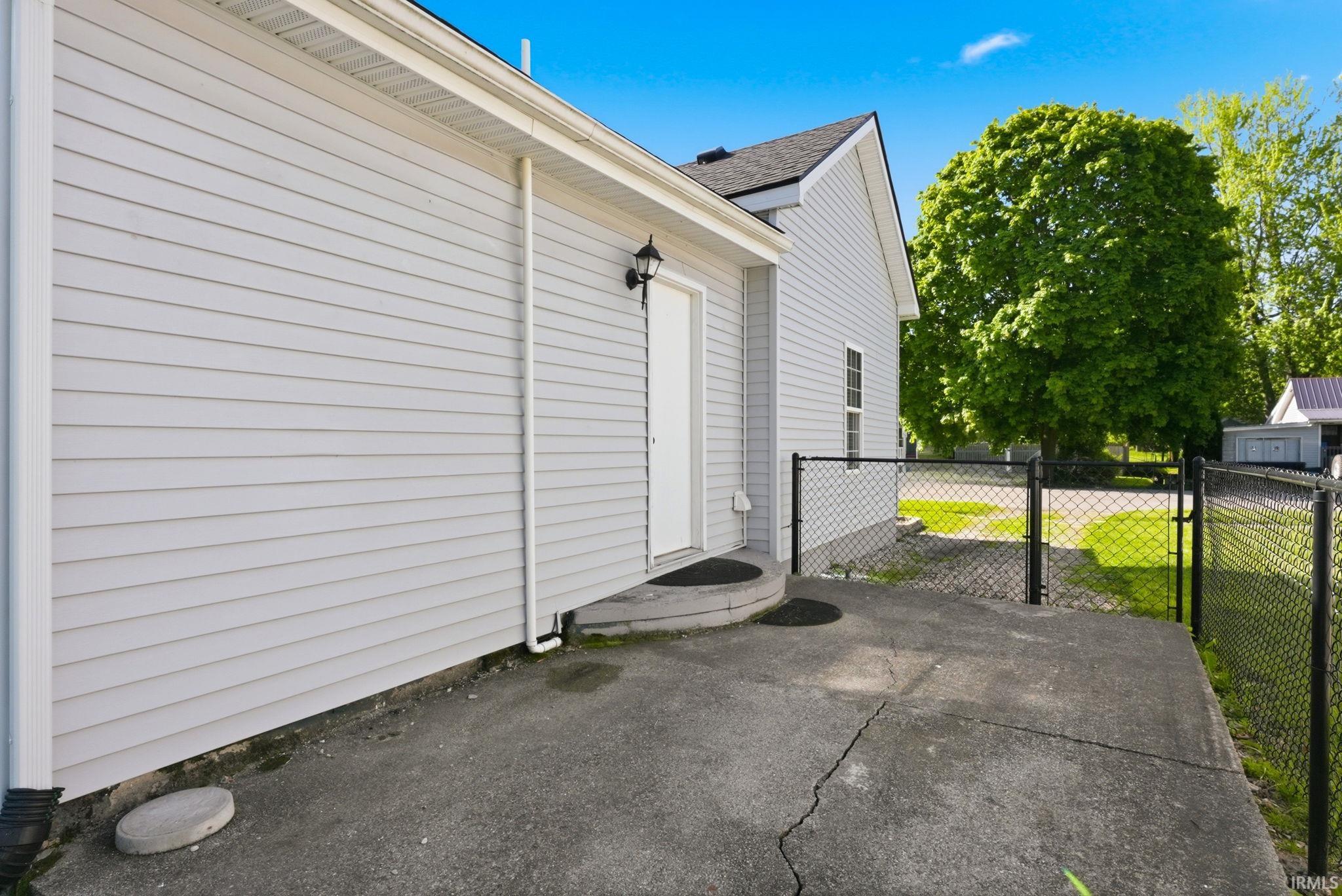Property Photo 28