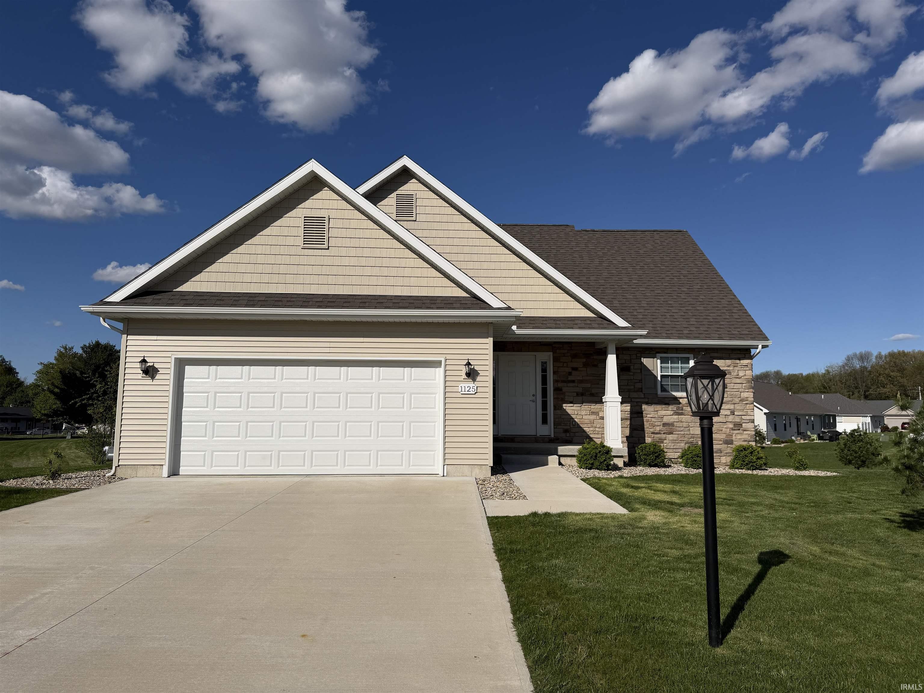 1125 Chestnut Circle