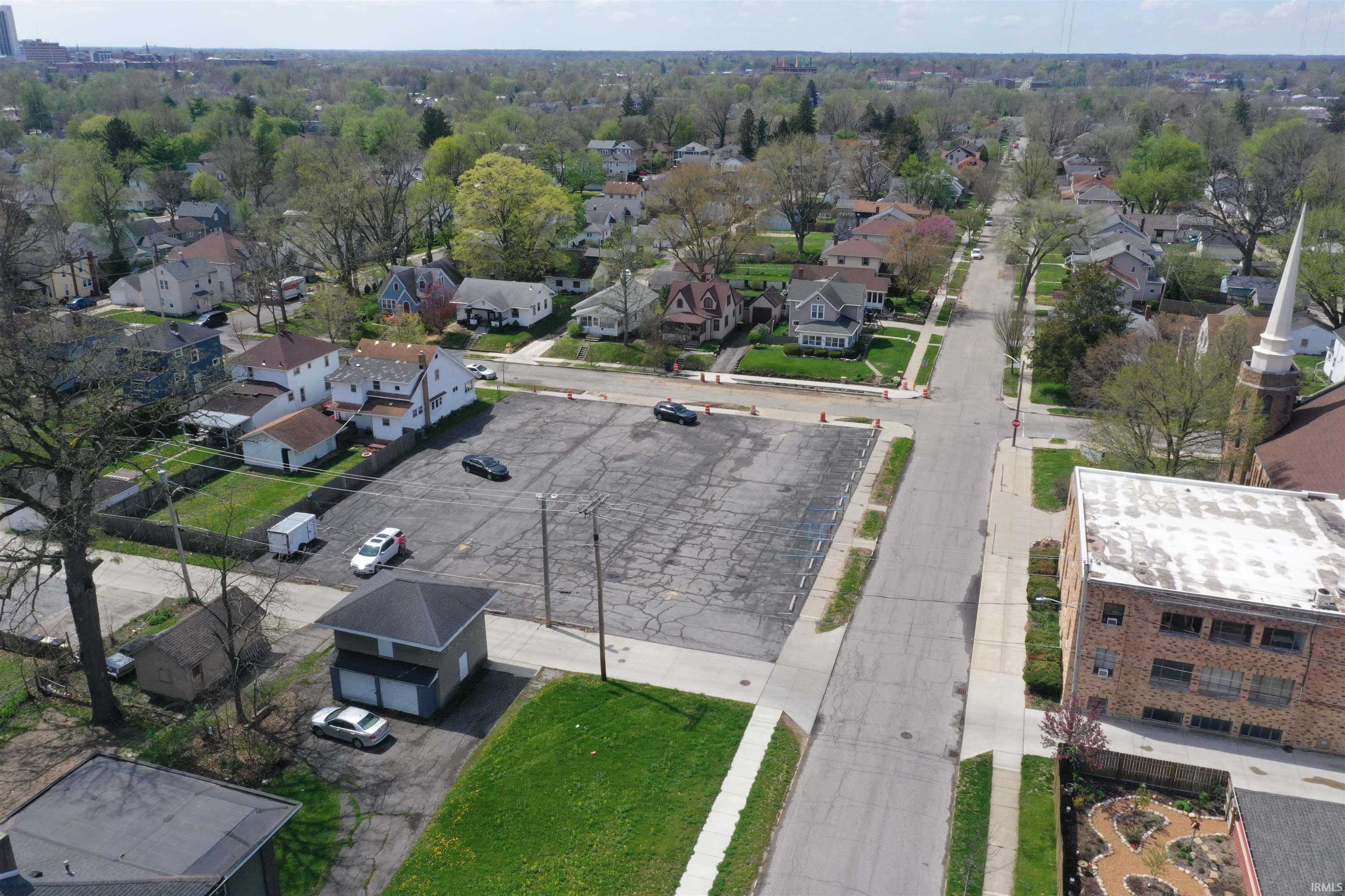 Photo 19 of 2100 Kentucky Avenue