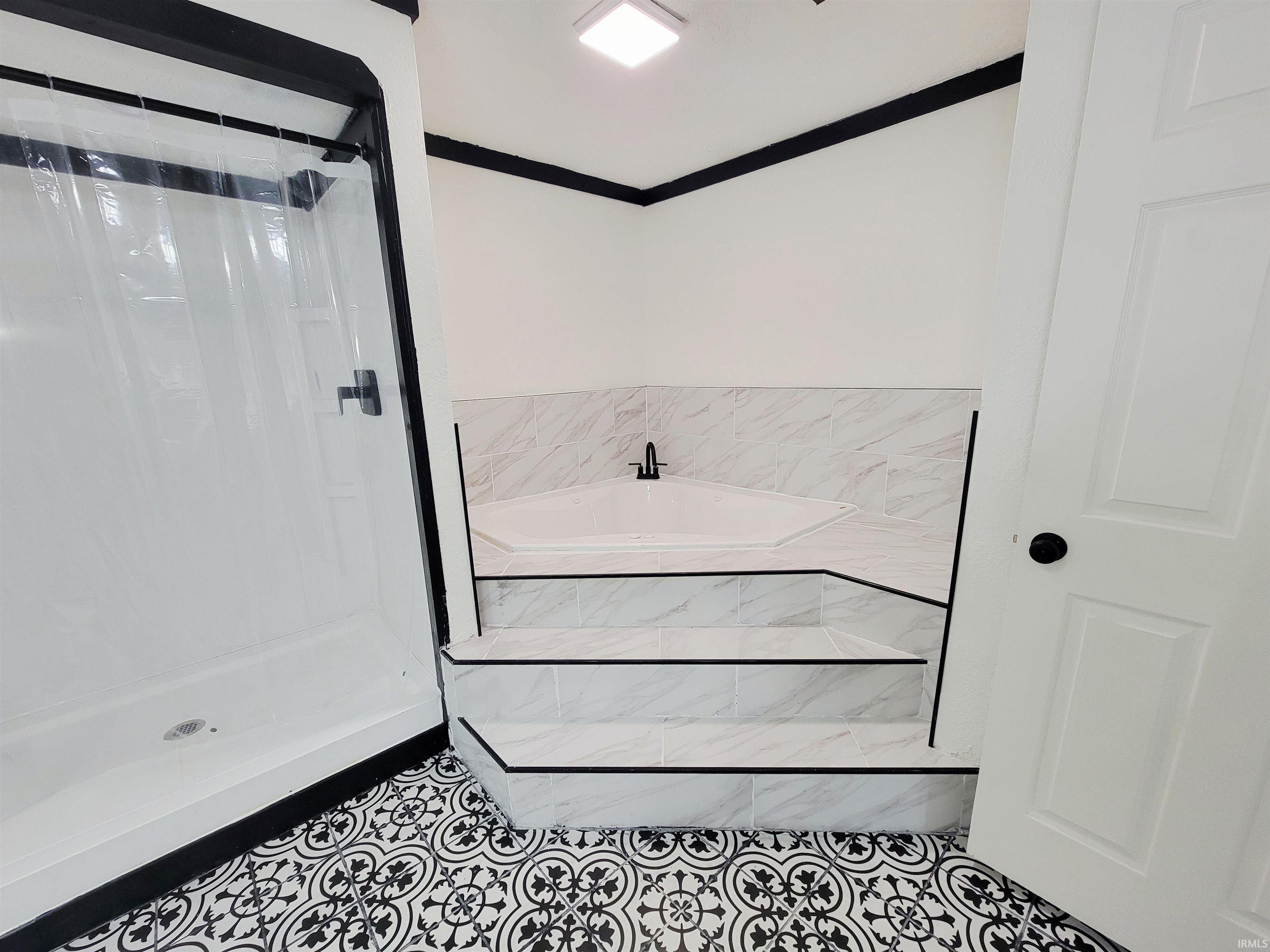Photo 4 of Manufactured home for sale at 2118 Lincoln Way W, South Bend, IN 46628 | MLS# 202616798 | Listing updated on 2026-09-20