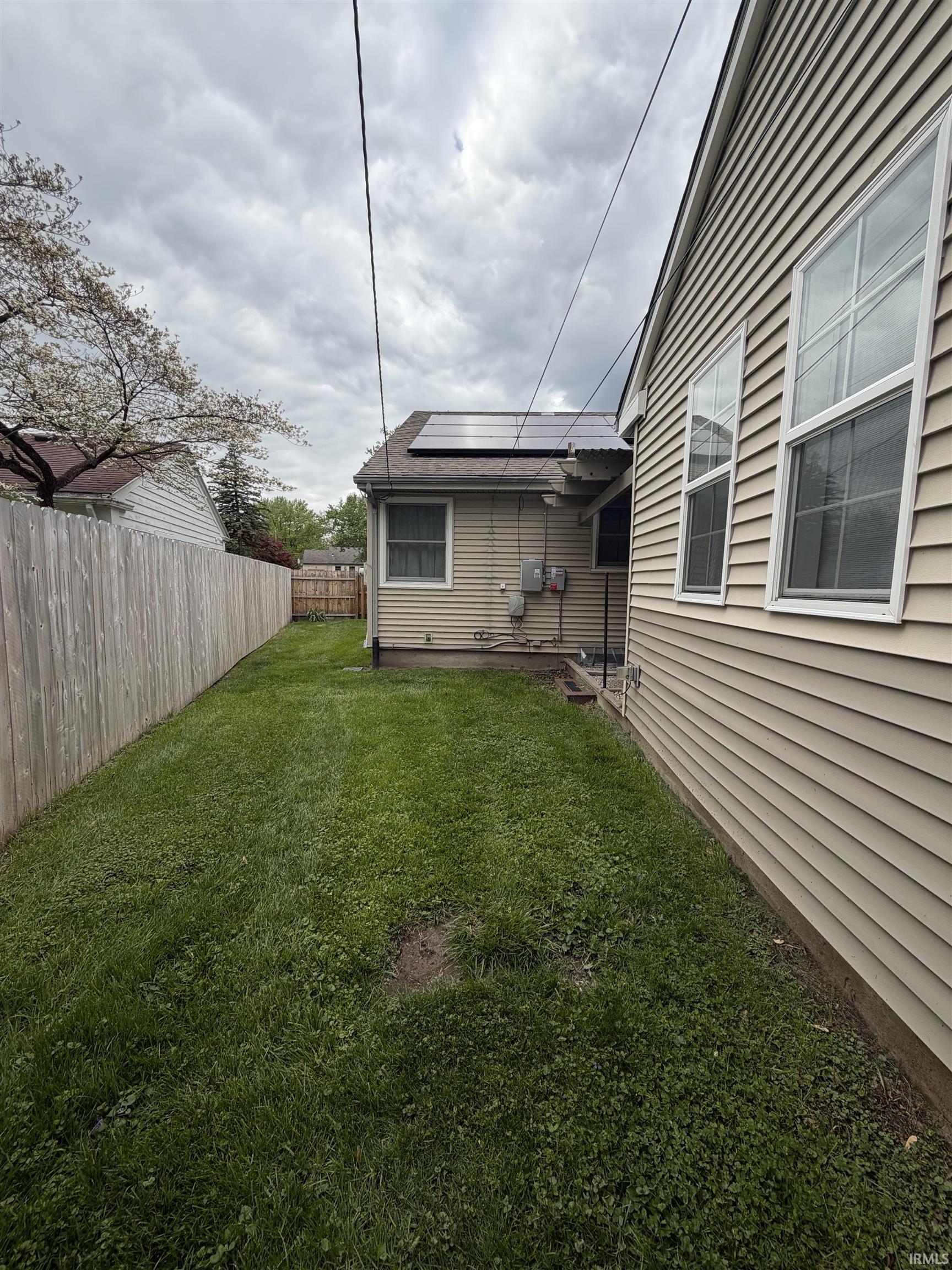 Photo 3 of 3639 Hiawatha Boulevard