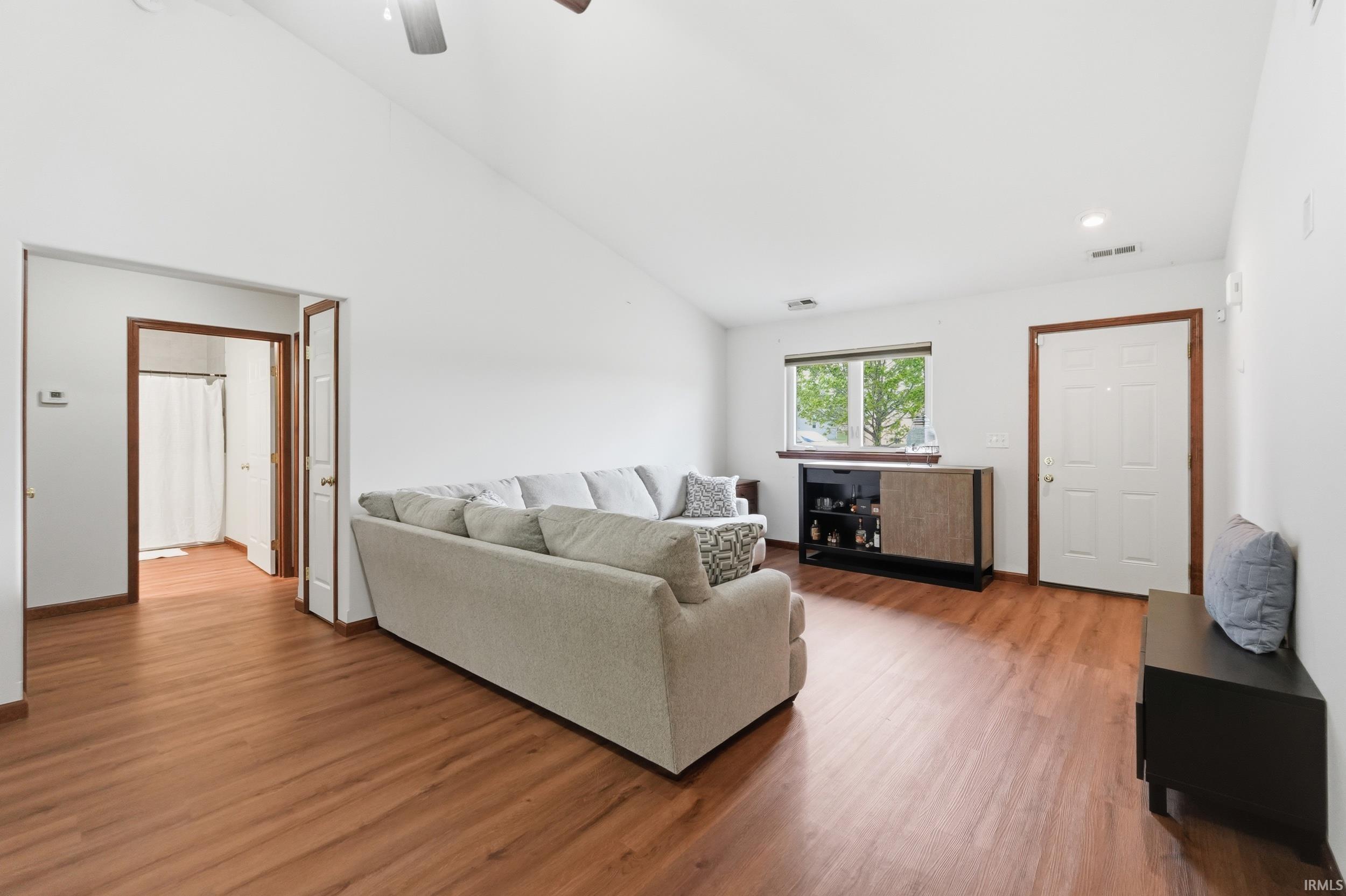 Photo 3 of 816 Katarina Court