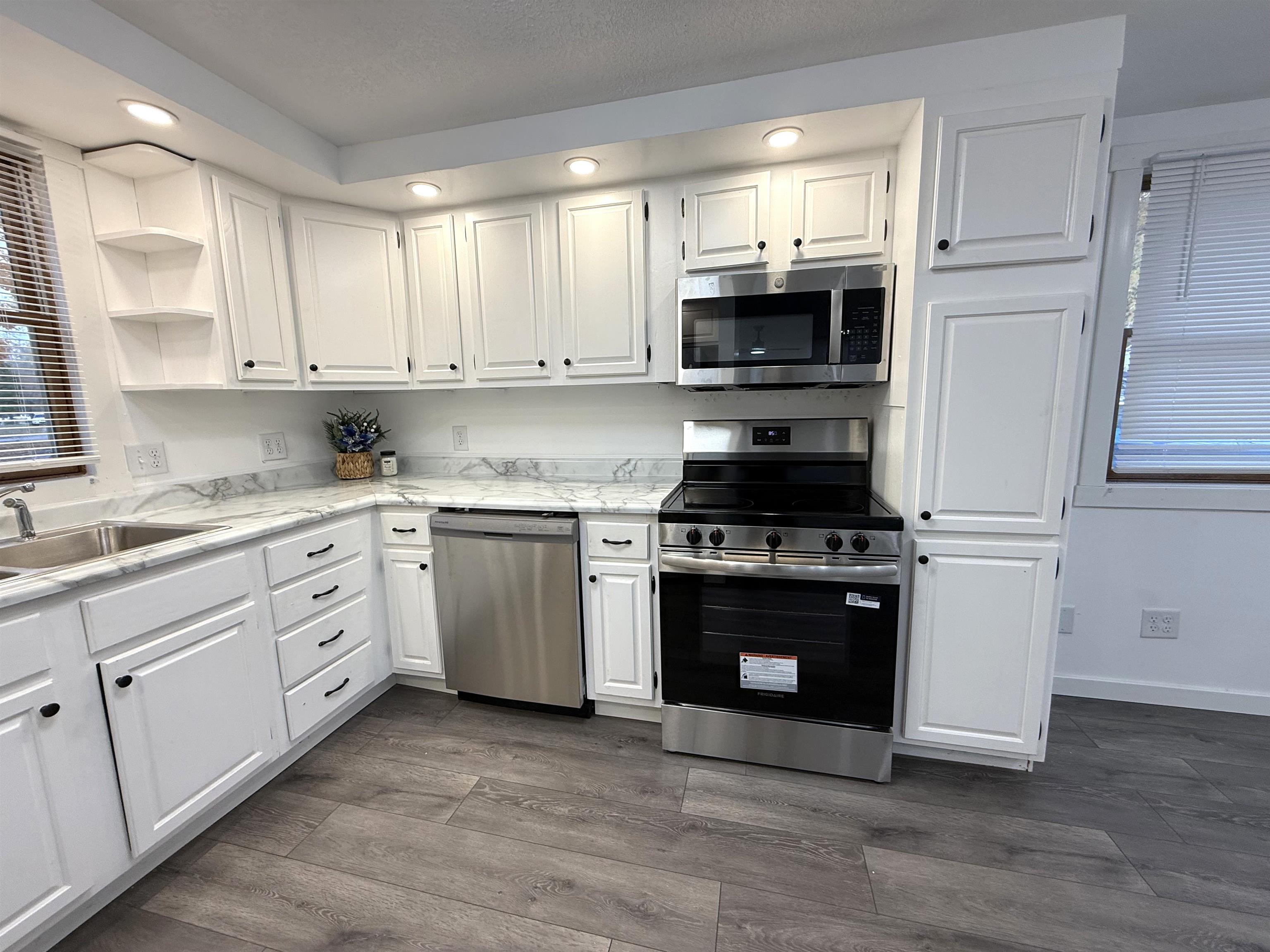 Photo 11 of 5709 Remington Drive