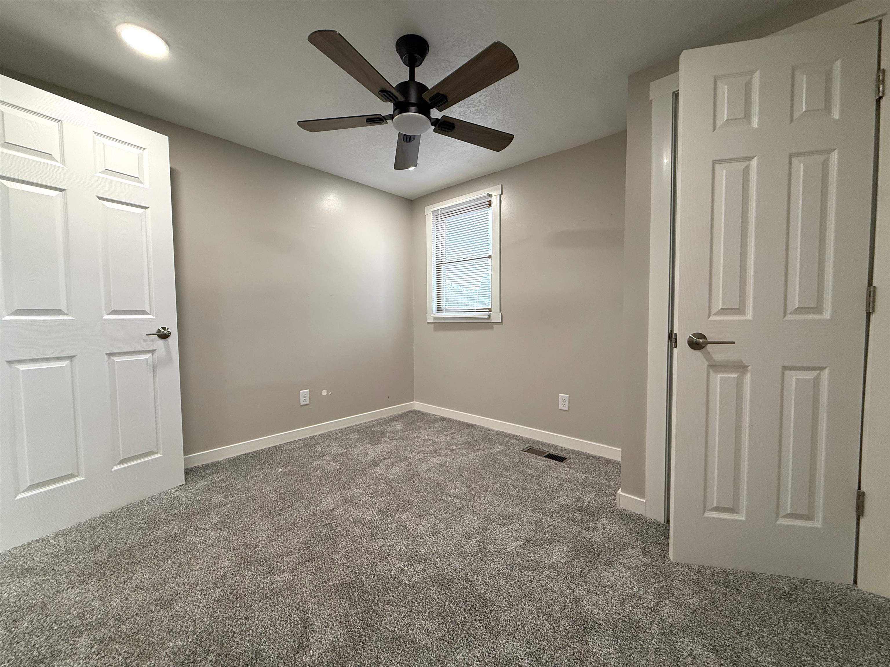 Photo 15 of 5709 Remington Drive
