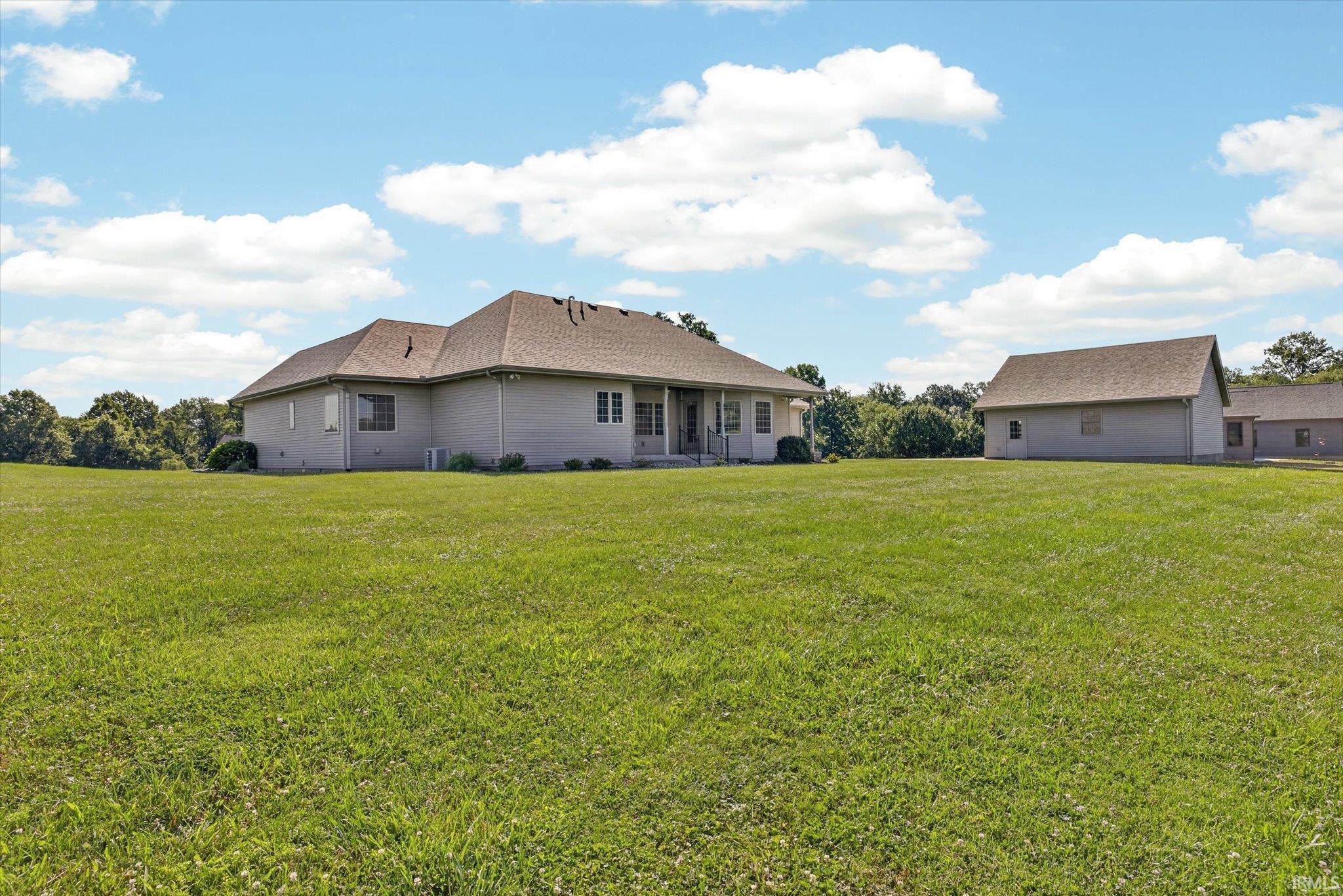 Homes for sale in Linton, IN | 675 N Auburn Ridge Dr, Linton, IN 47441 | MLS# 202616983