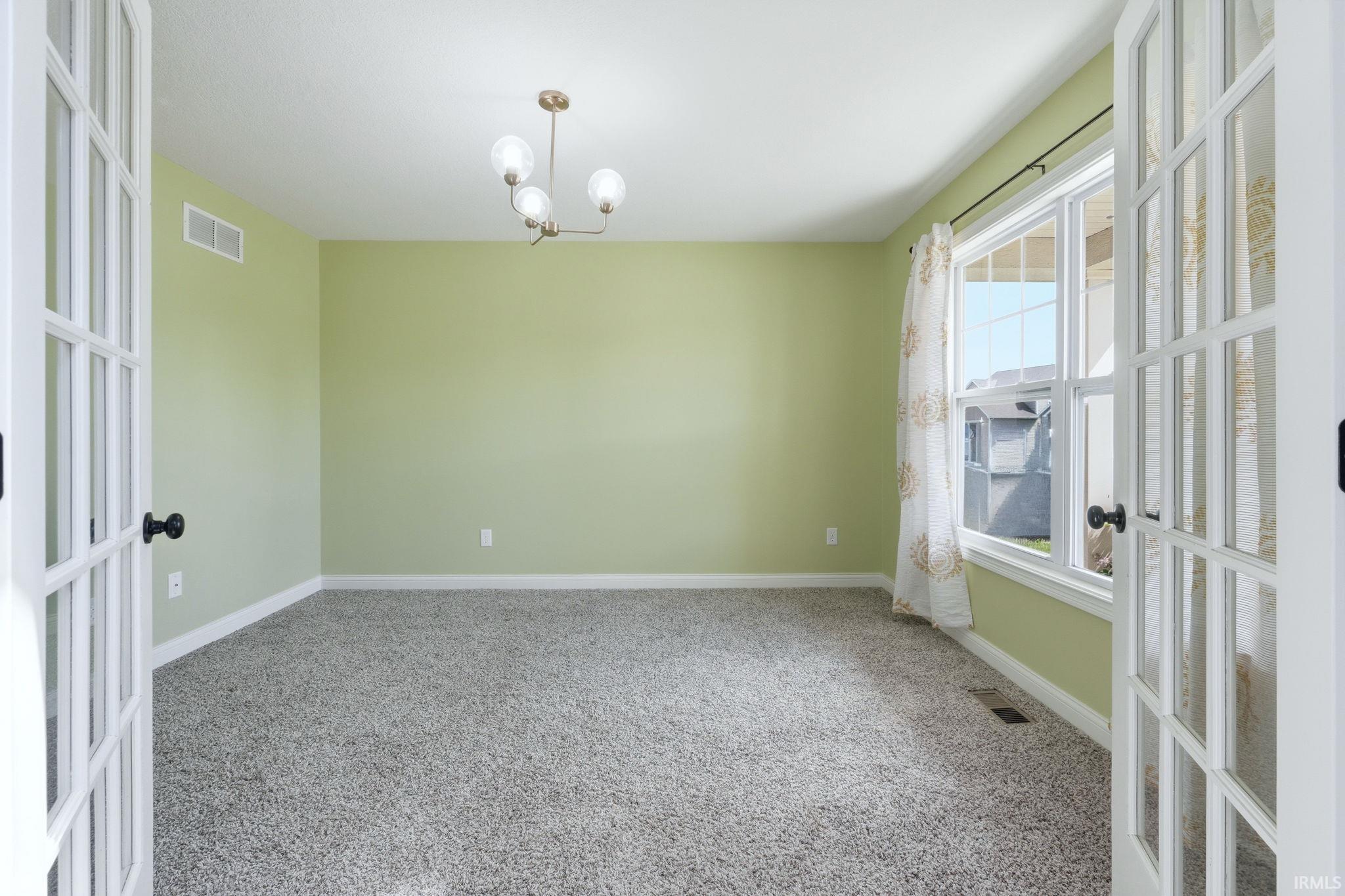 Photo 11 of 3234 Bristoe Lane