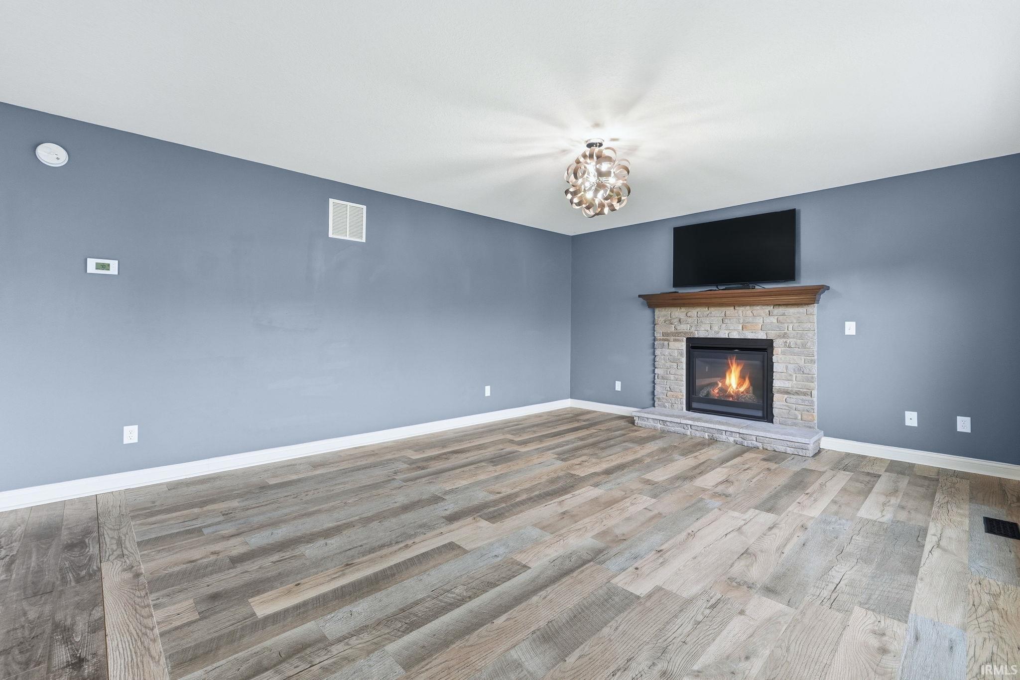 Photo 5 of 3234 Bristoe Lane