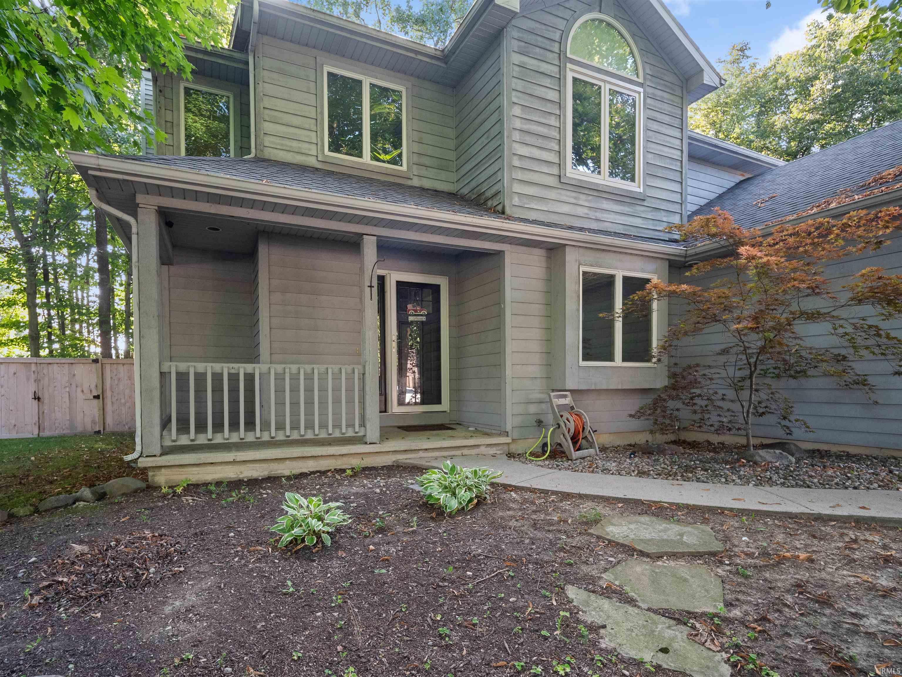 Photo 5 of 9525 Woodruff Court