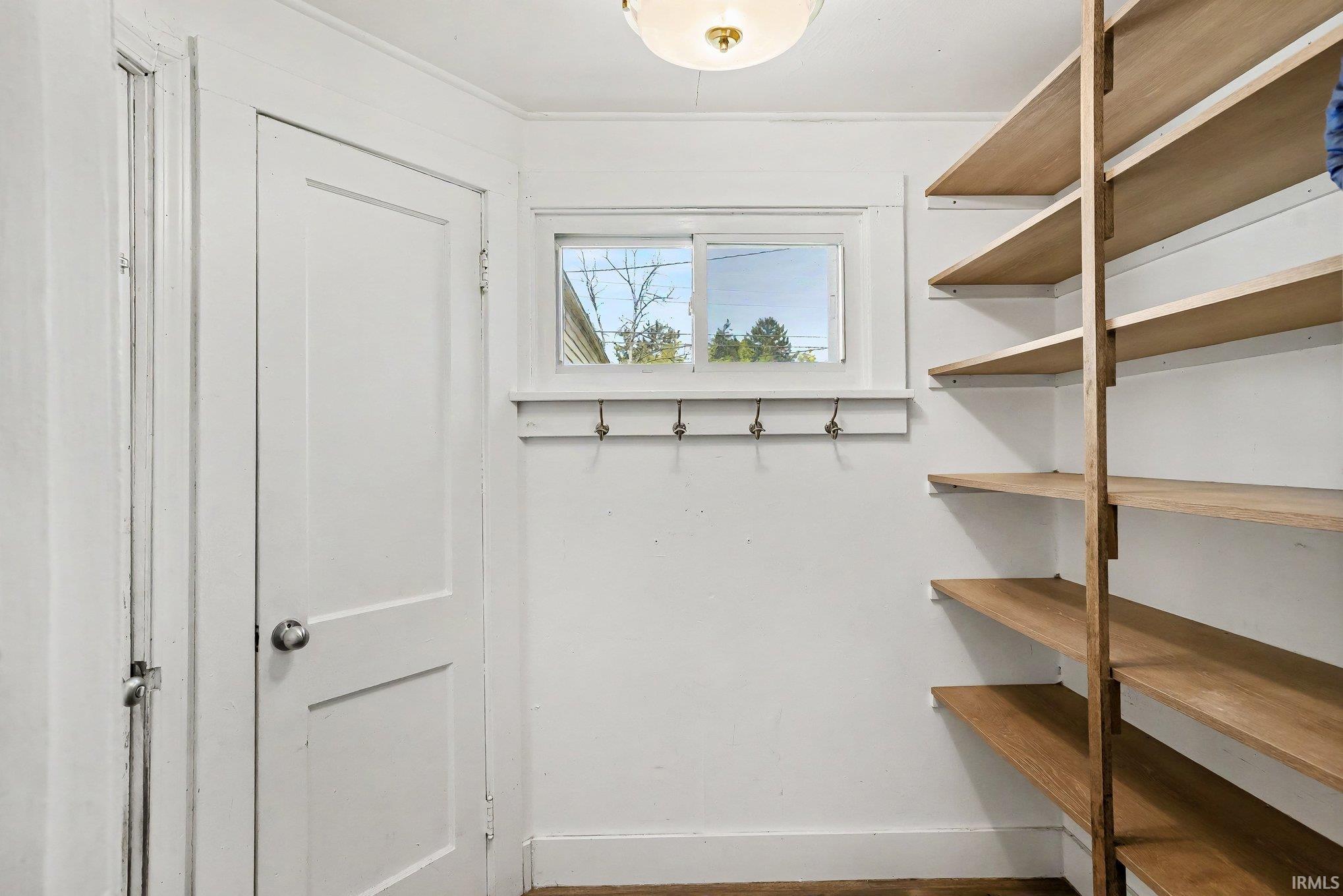 Photo 10 of 1212 W Lexington Avenue