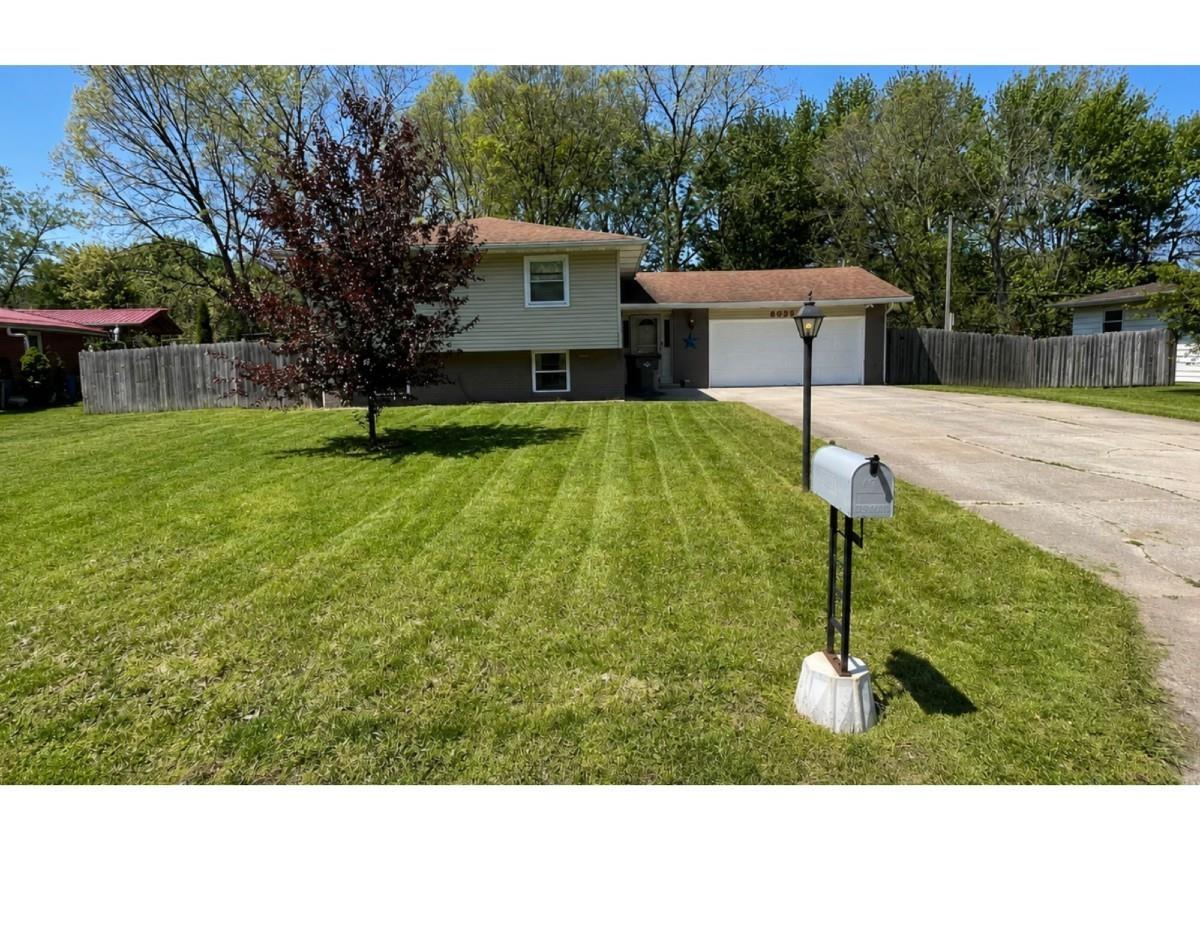 Photo 0 of 60357 Pembrook Lane