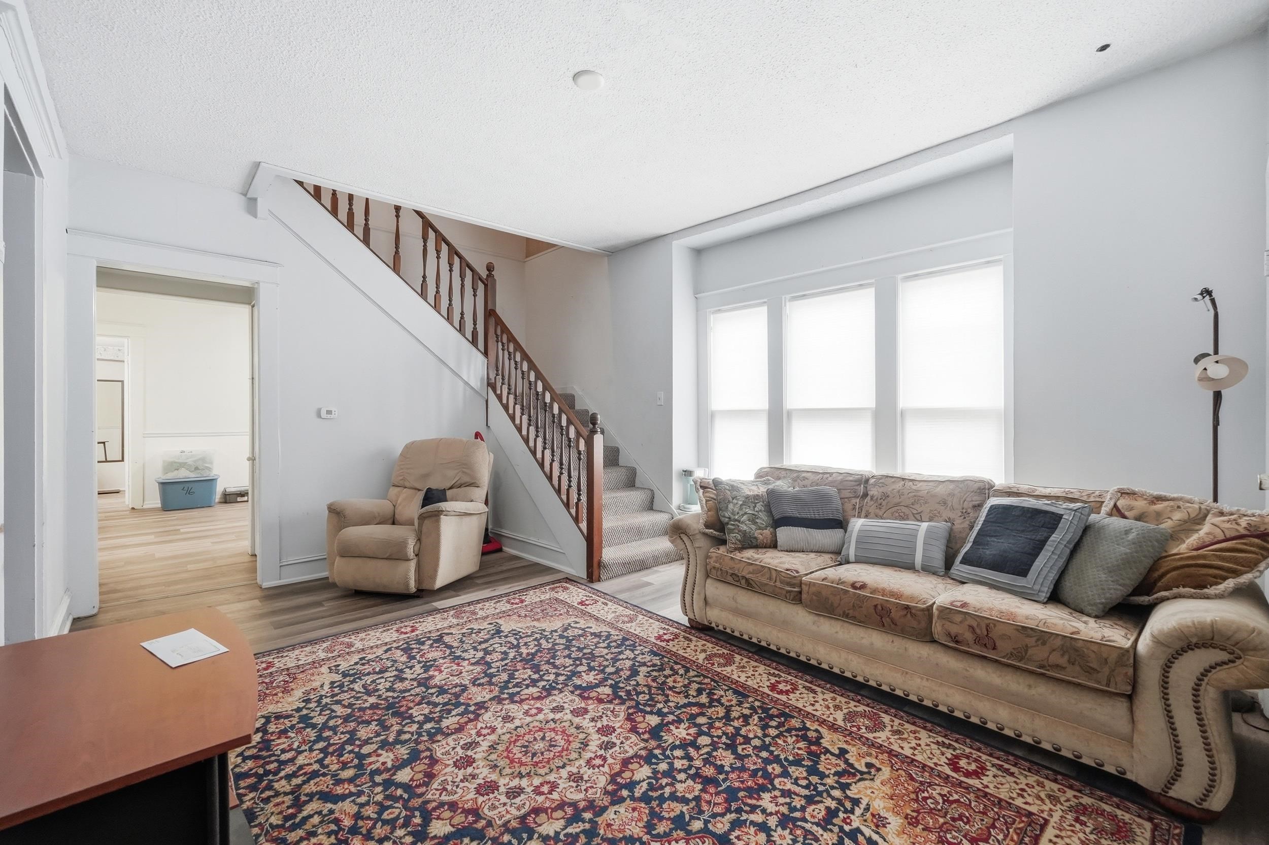 Photo 5 of 127 N Kinney