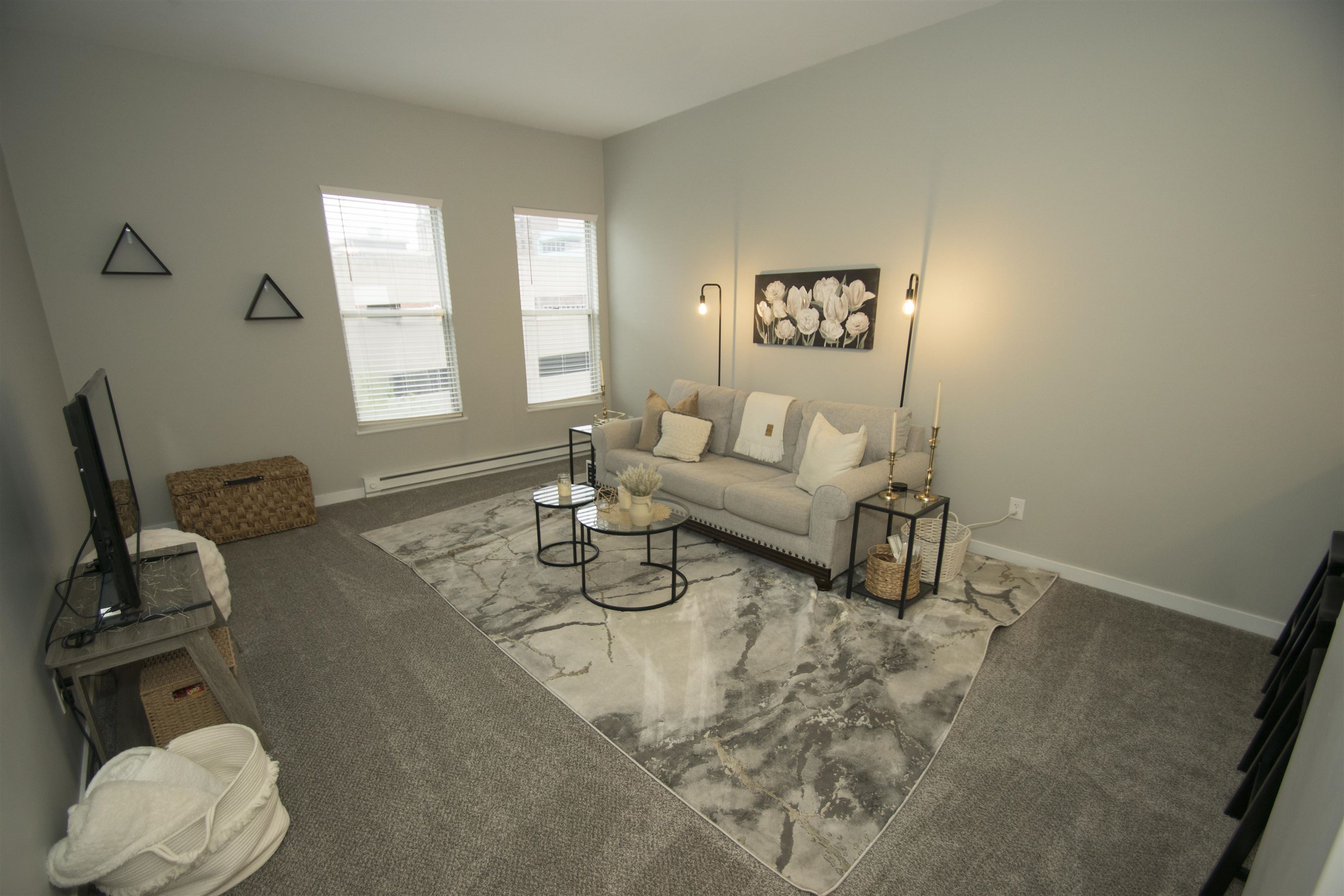 Photo 5 of 113 W Wayne Street
