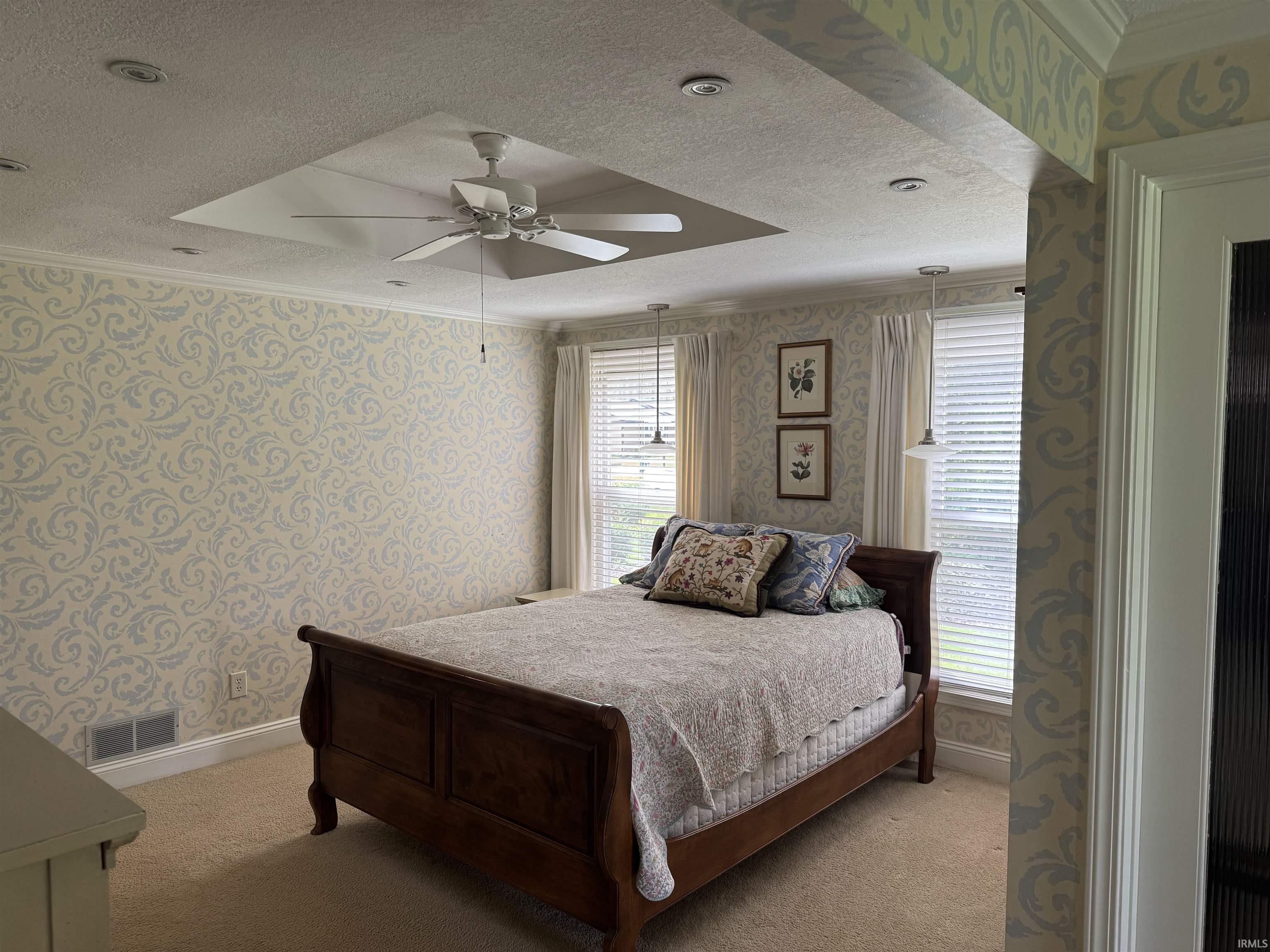 Recessed ceiling lighting and a central ceiling fan