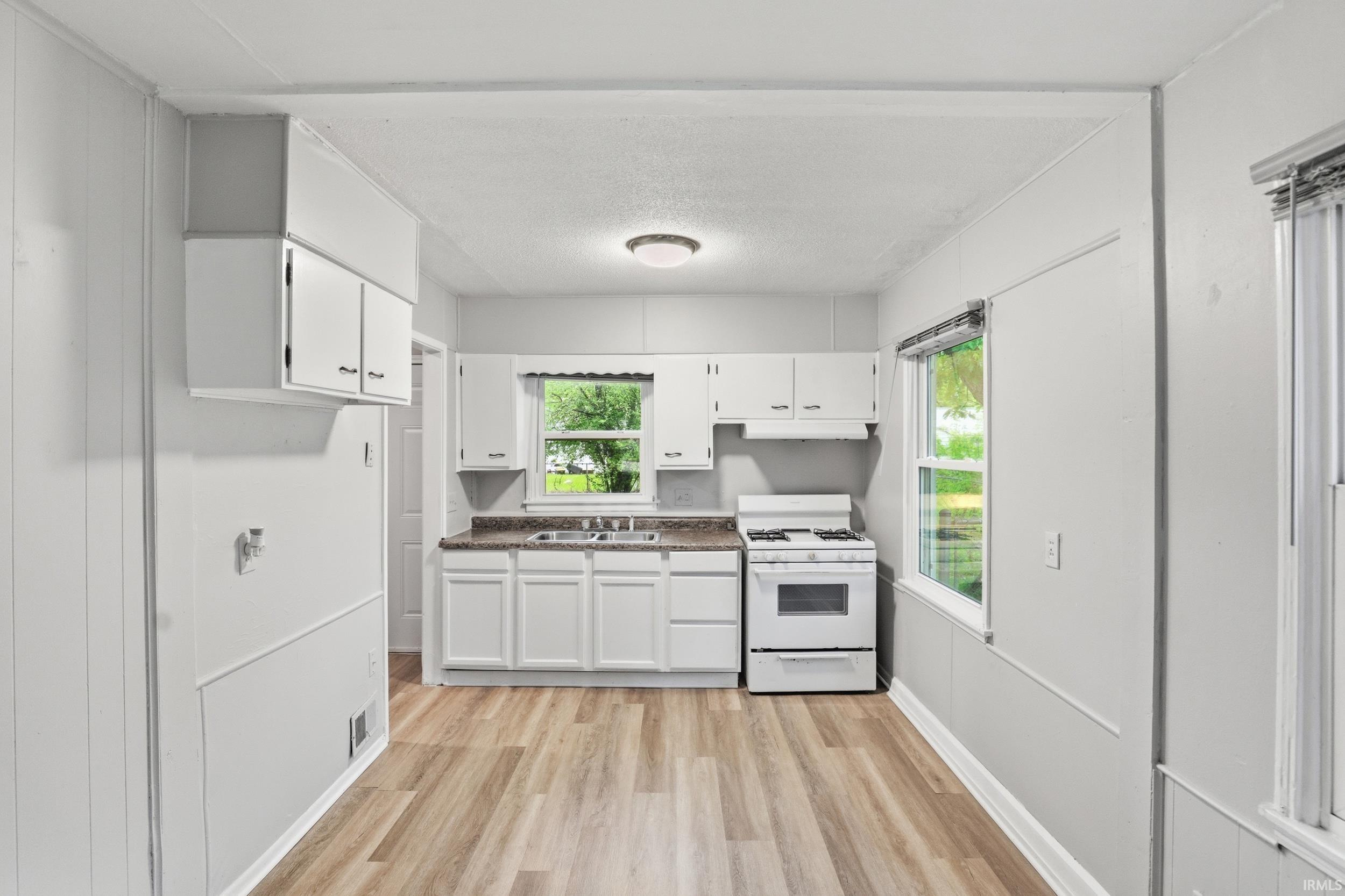 Photo 8 of 4501 standish Drive