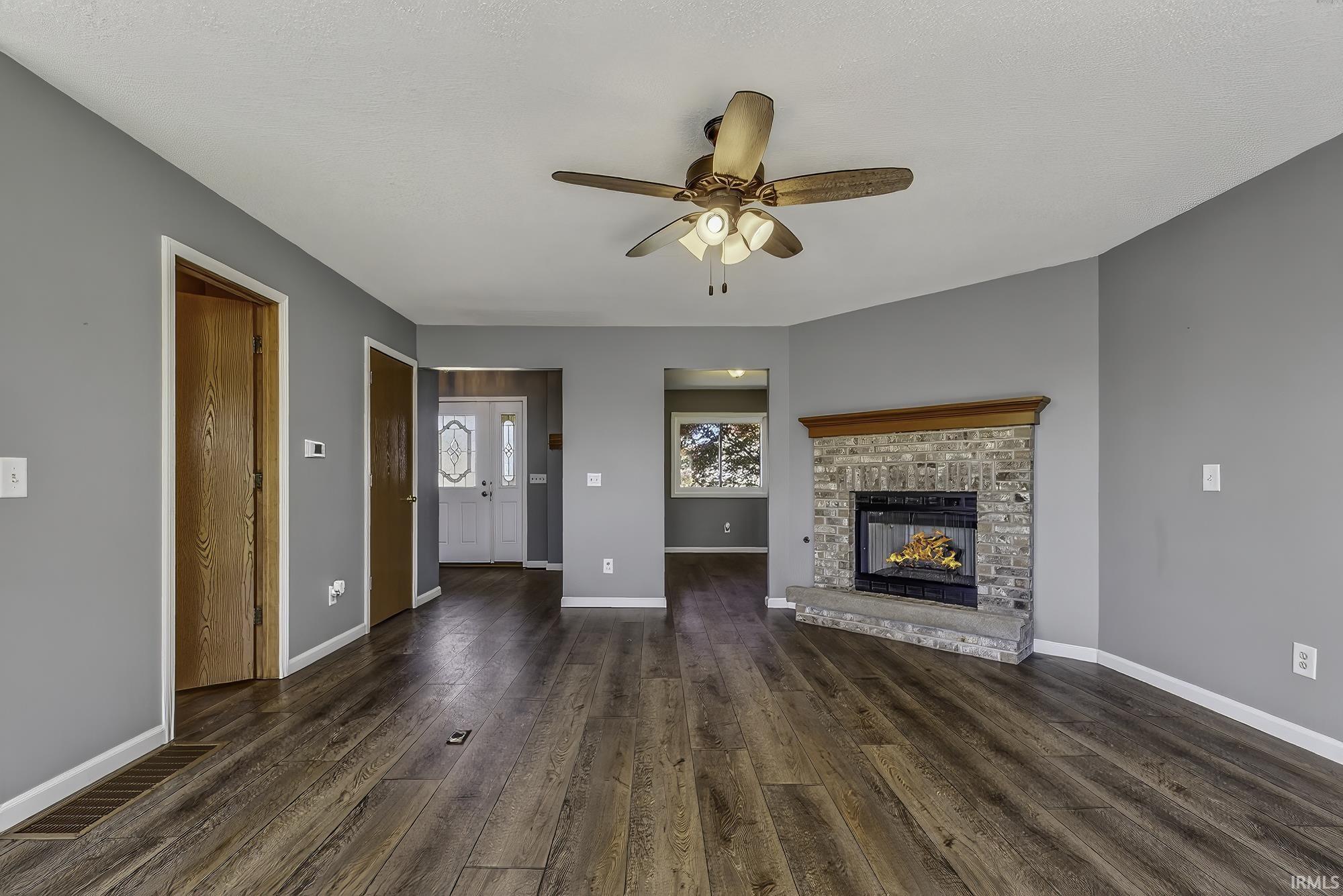 Photo 9 of 1003 Woodcreek Drive