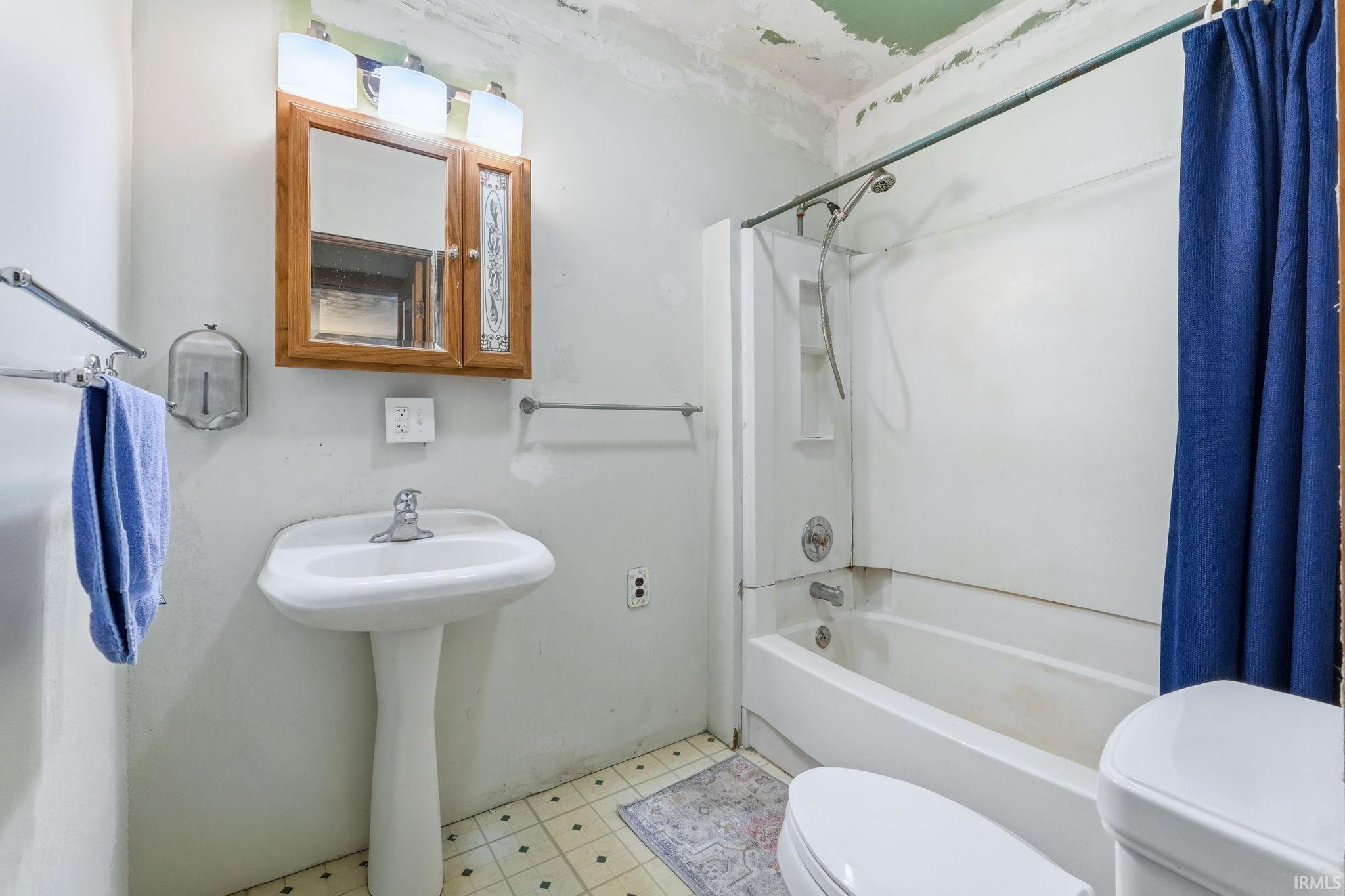 Property Photo 16