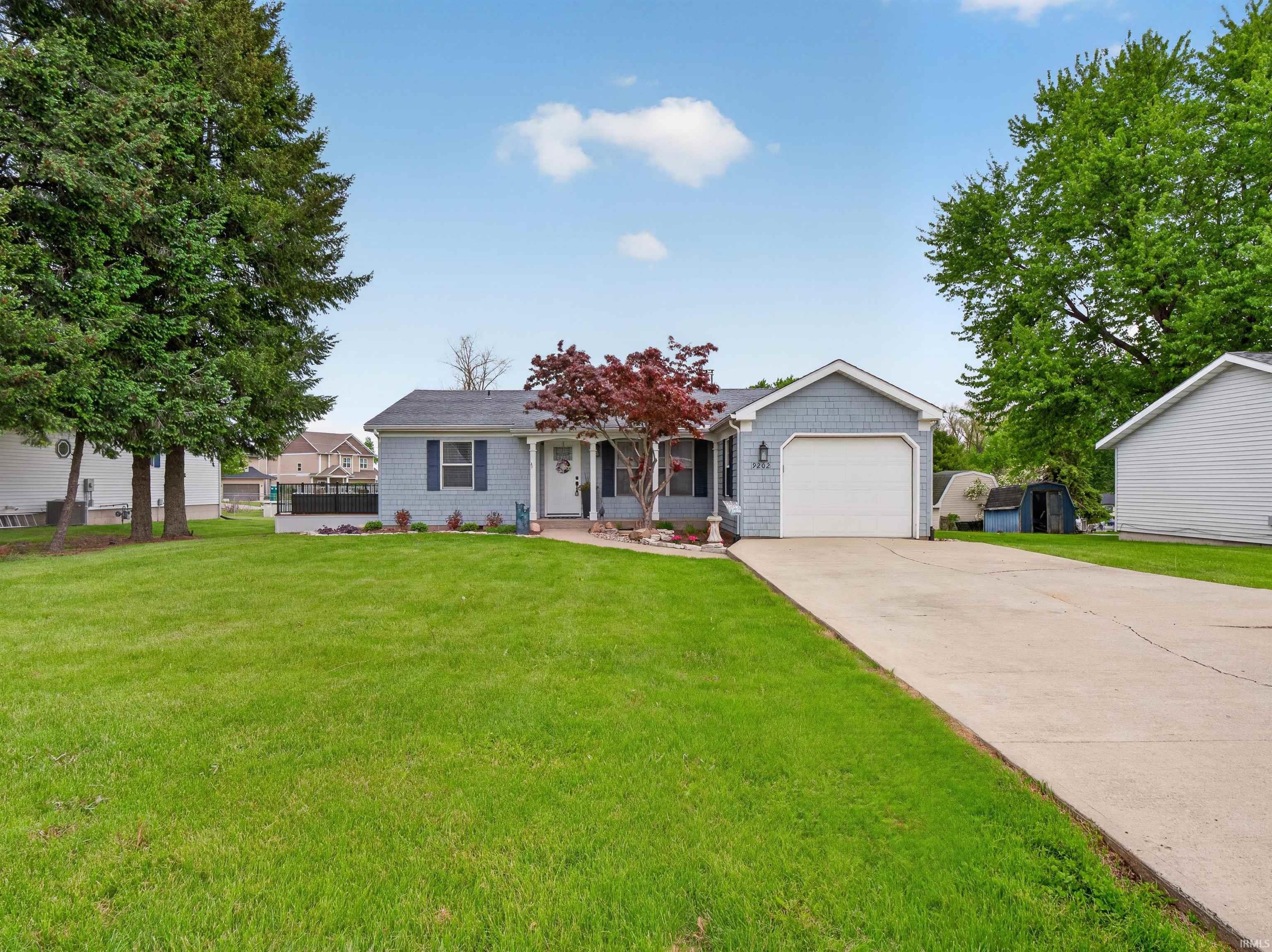 1st image of 9202 E Lilac Ln, Cromwell, IN 46732 | MLS# 202617617