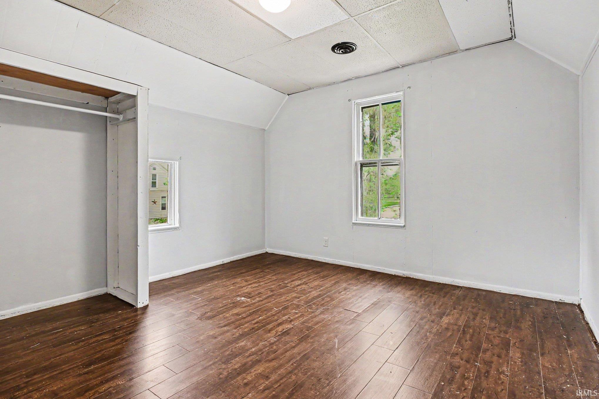 Photo 10 of 456 E Walnut Street