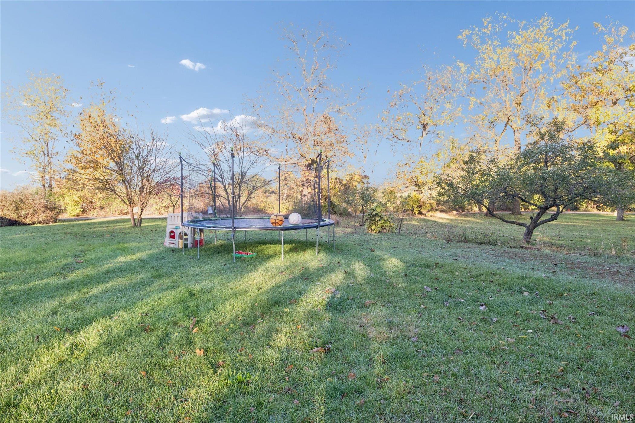 Photo 4 of 56532 Walter Avenue