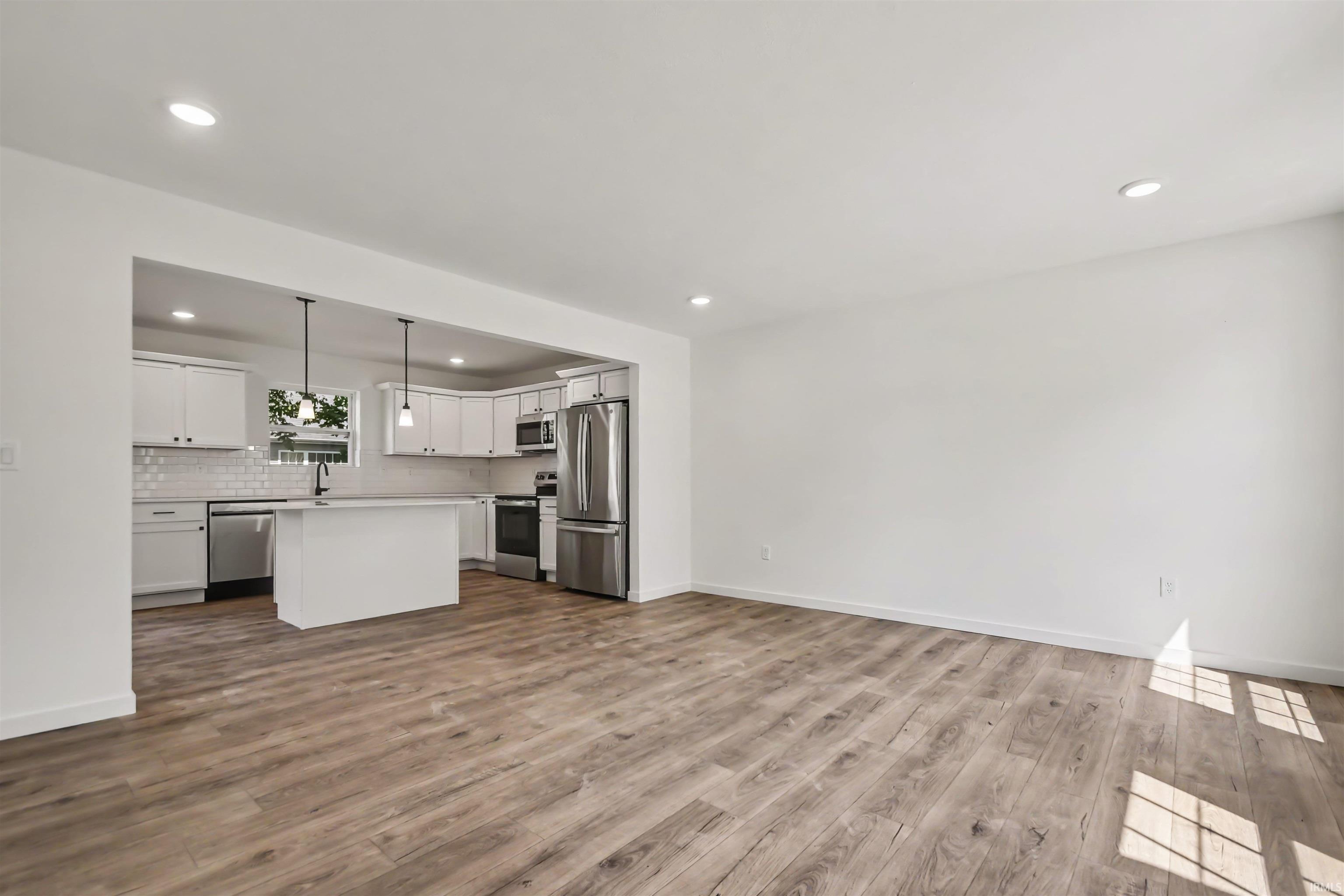 4th image of 51567 Prescott Ave, South Bend, IN 46637 | MLS# 202618055