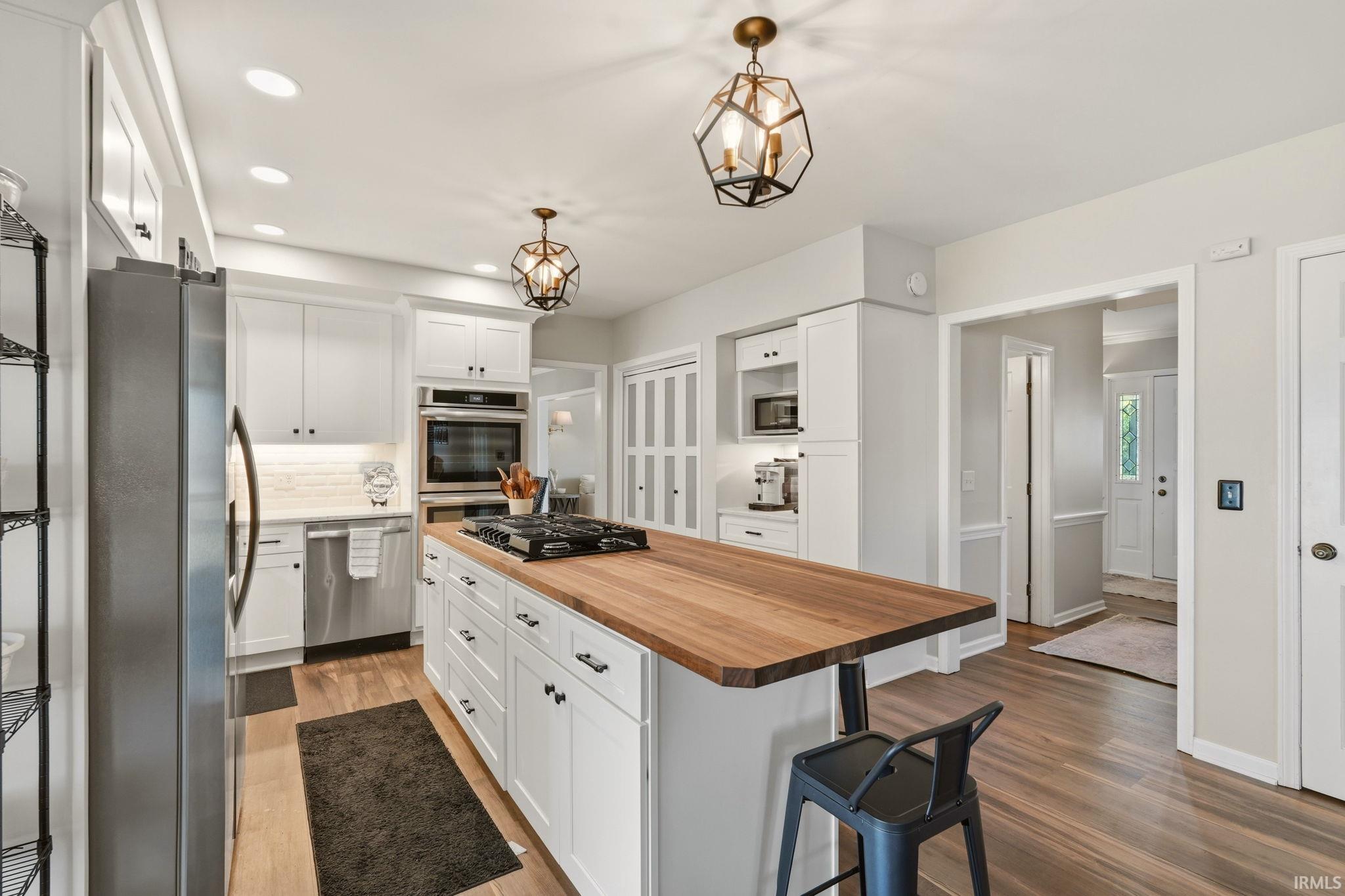 Photo 6 of 5713 Kinlock Place