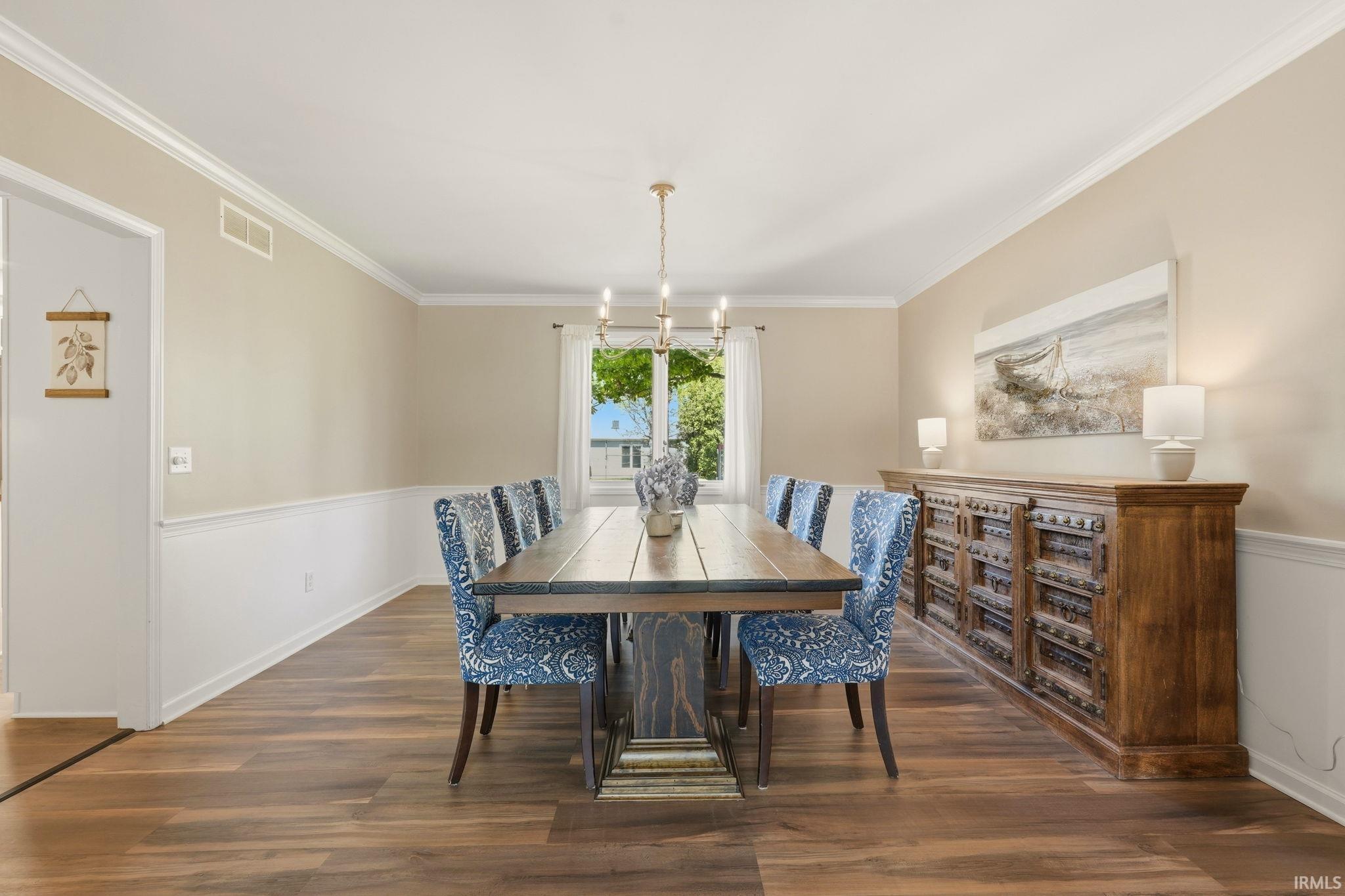 Photo 8 of 5713 Kinlock Place