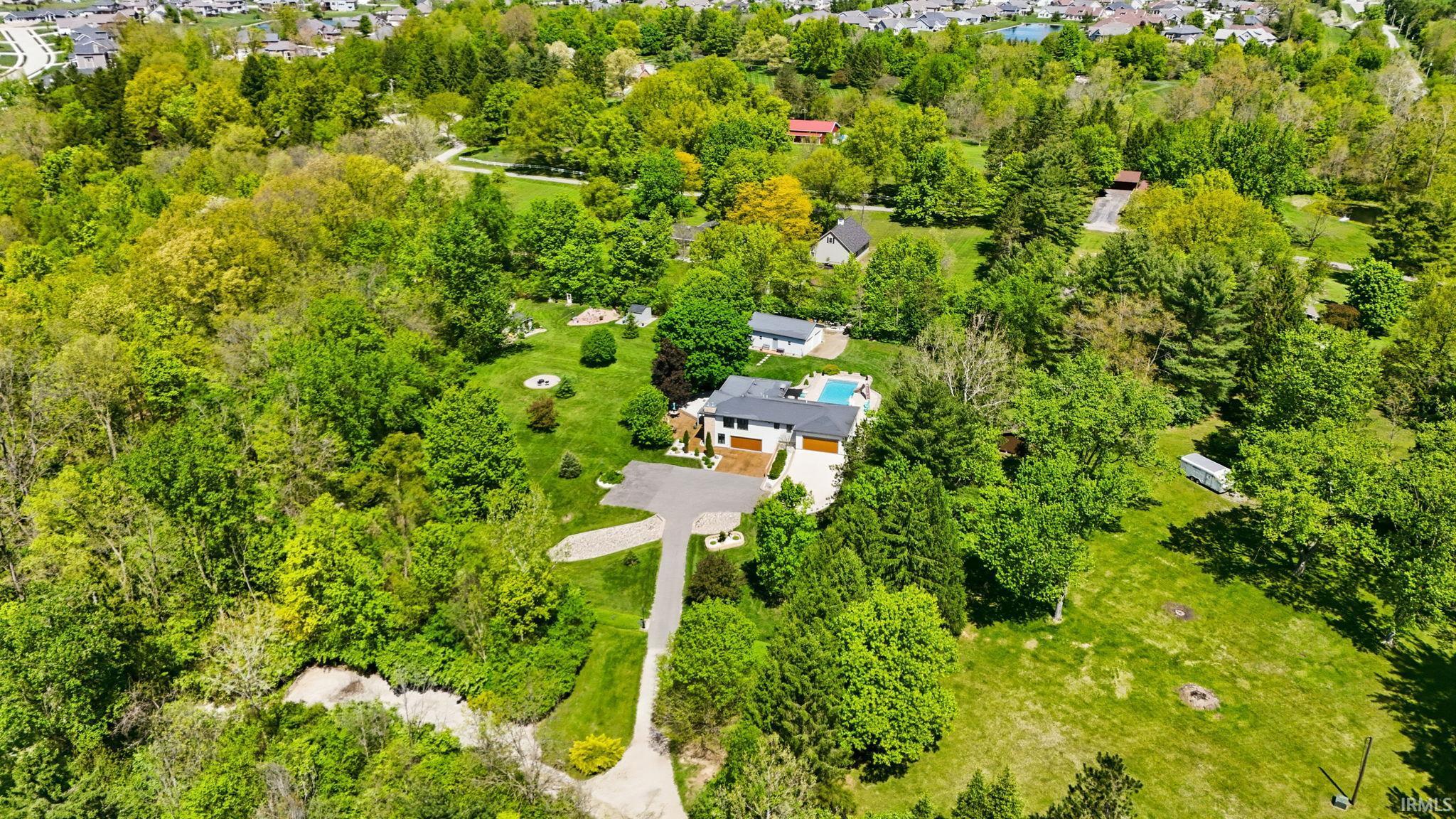 Photo 3 of 3526 W Hamilton Road